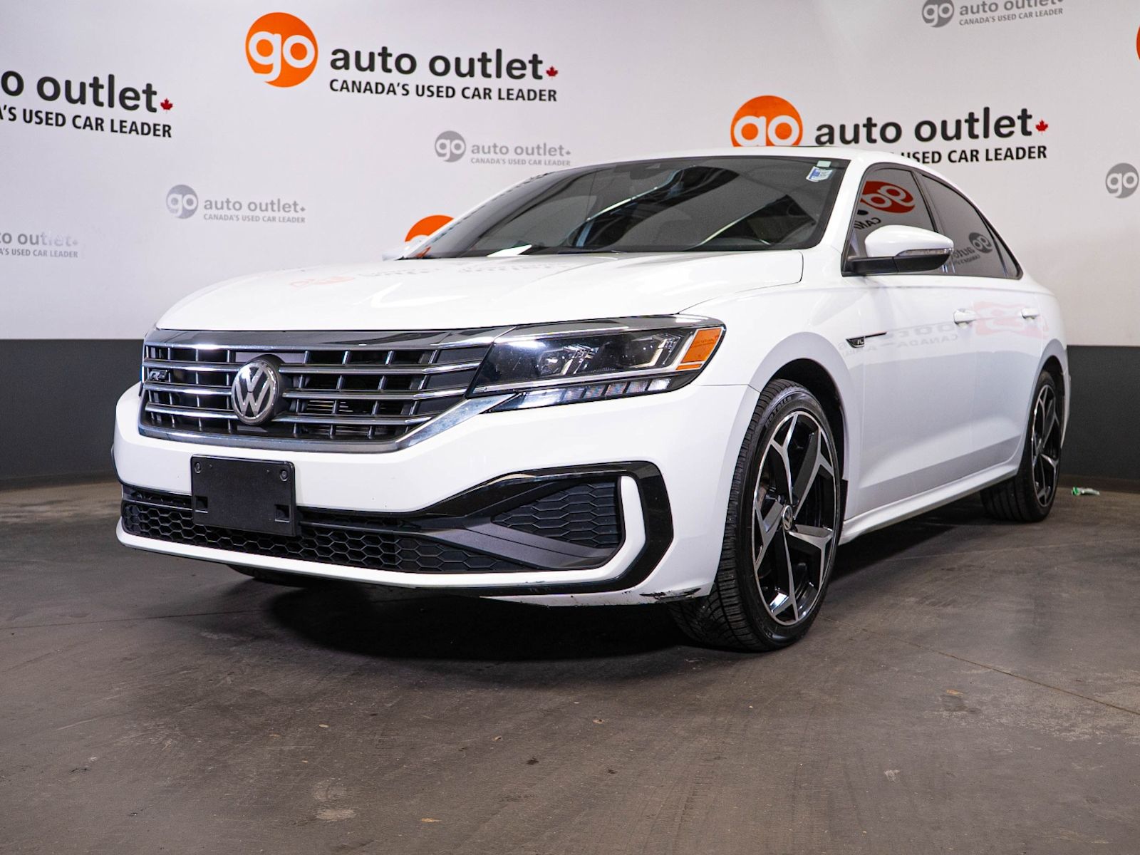 2021 Volkswagen Passat Sedan 6-Speed Automatic
