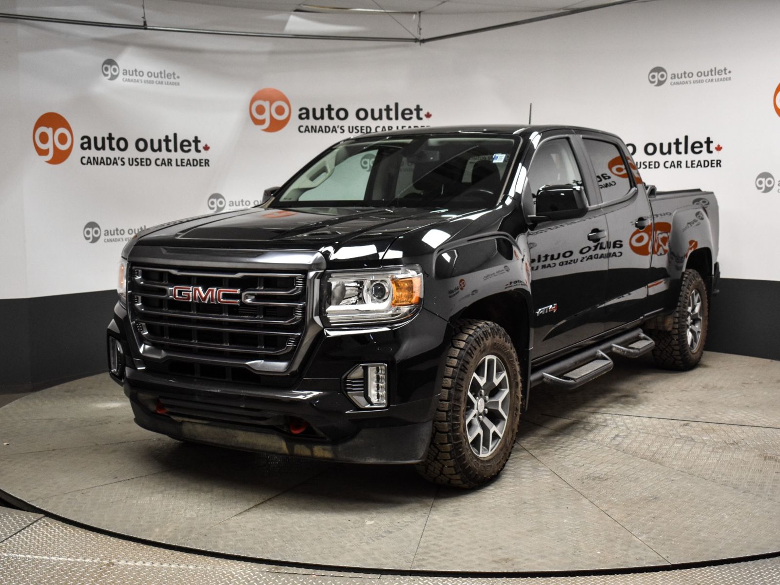 2022 GMC Canyon AT4 Crew Cab 4WD with Cloth