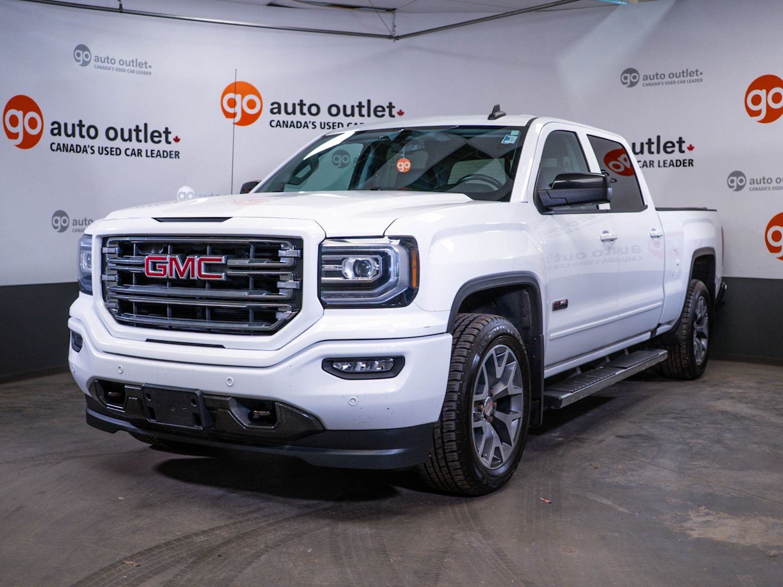 GMC Sierra 1500 SLT Crew Cab 4WD 2017