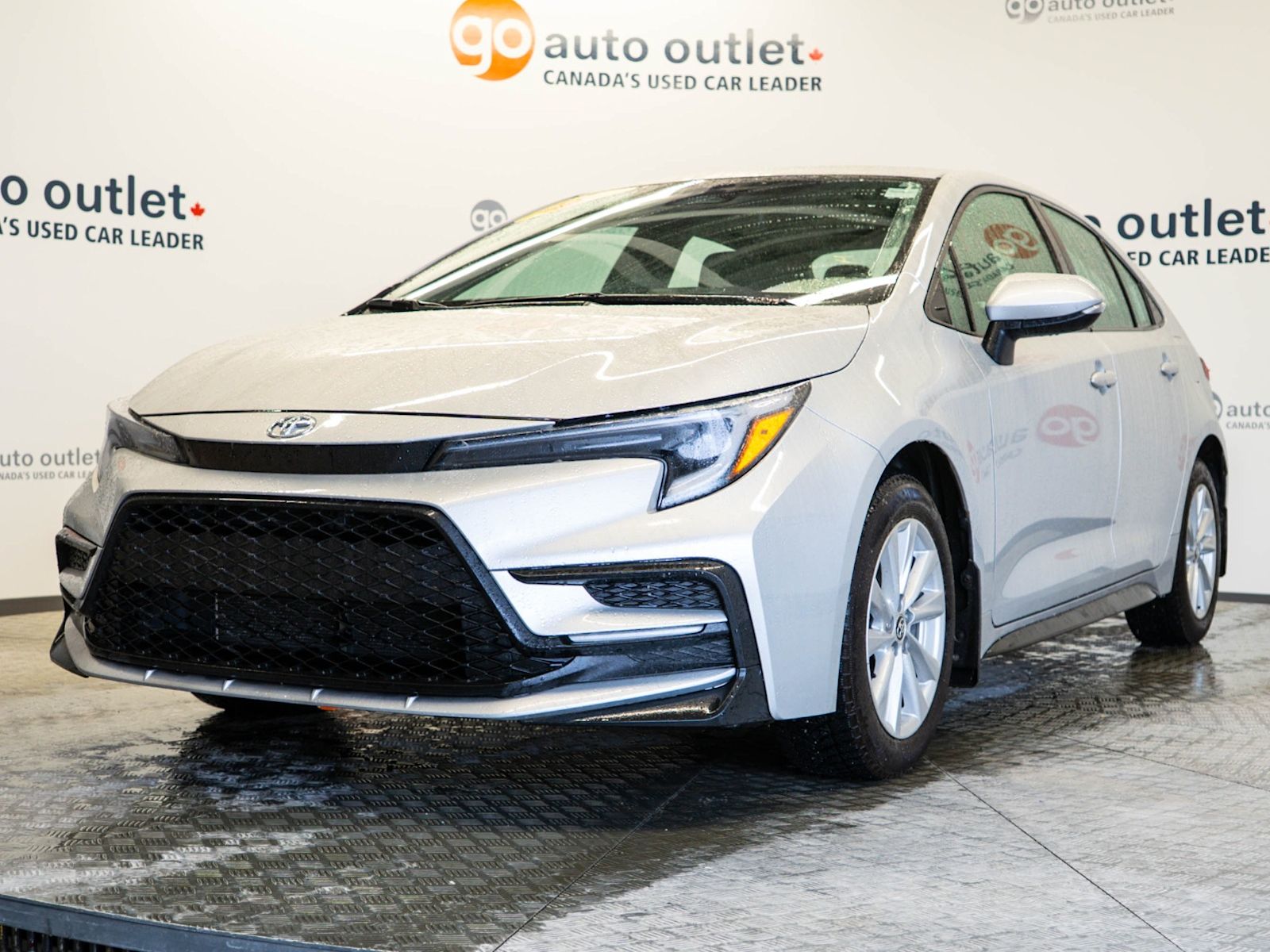  2025 Toyota Corolla SE FWD   