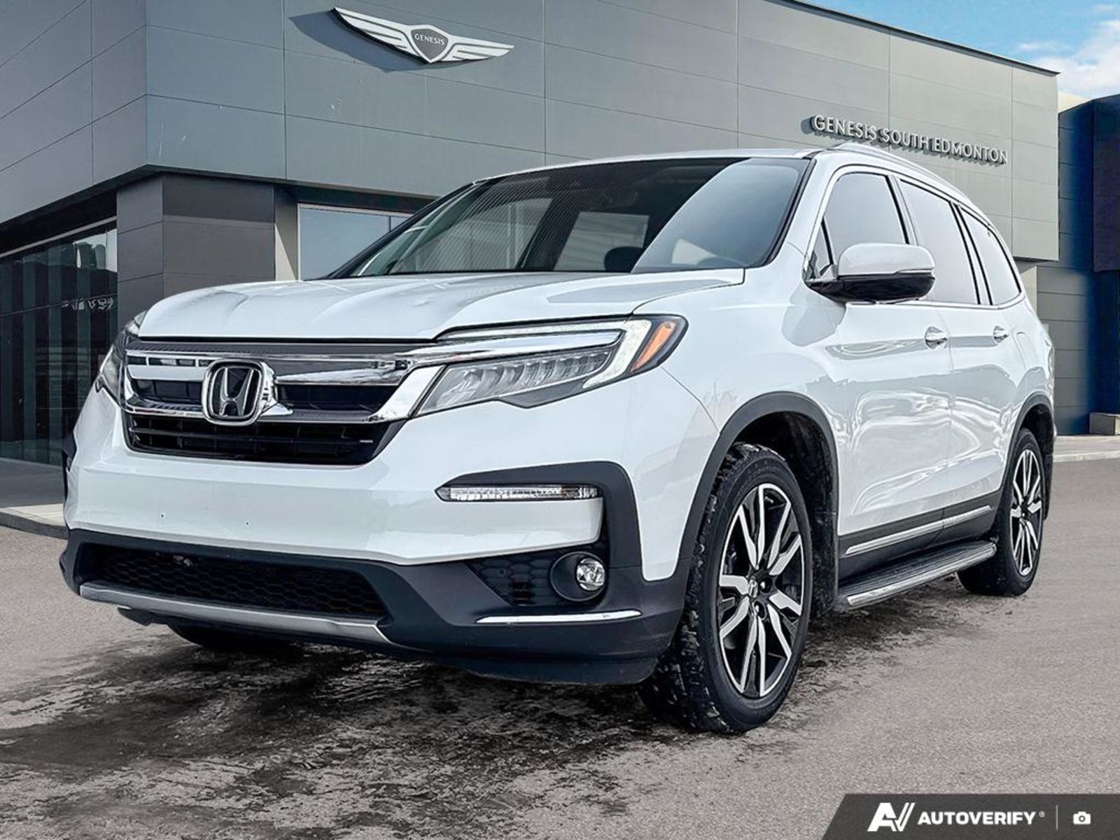 2022 Honda Pilot Touring AWD