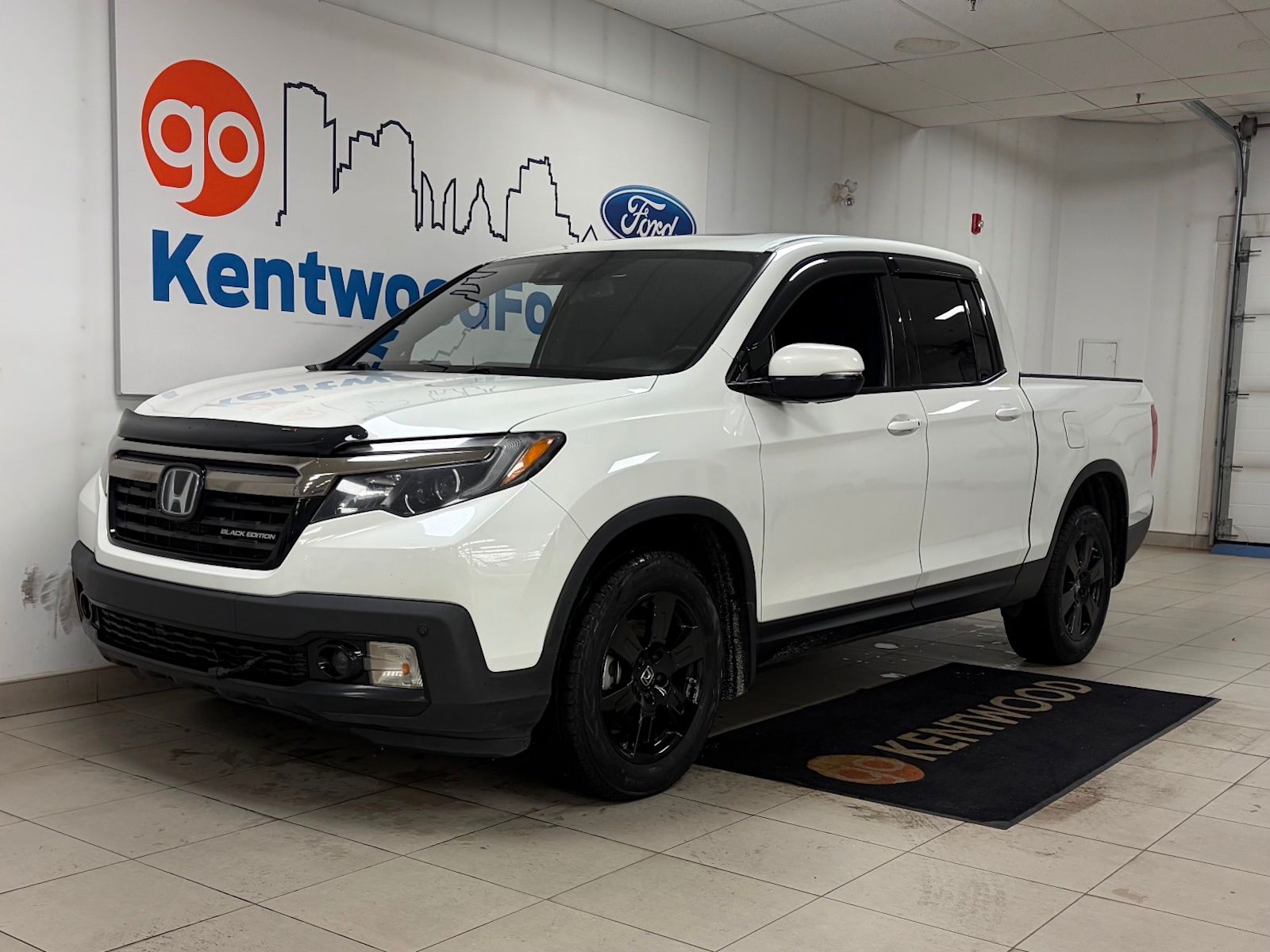 Honda Ridgeline Black Edition AWD