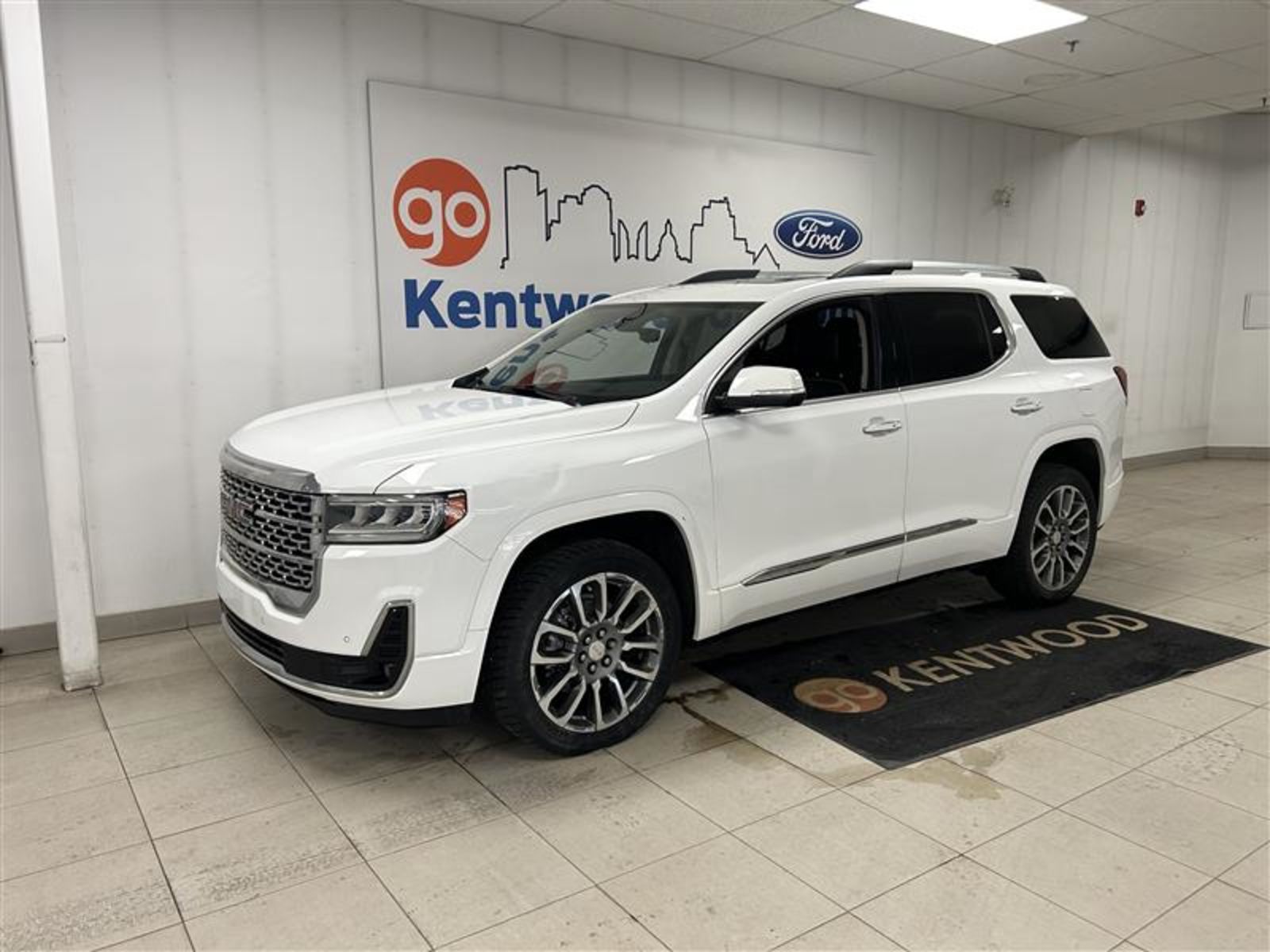  2021 GMC Acadia Denali AWD   