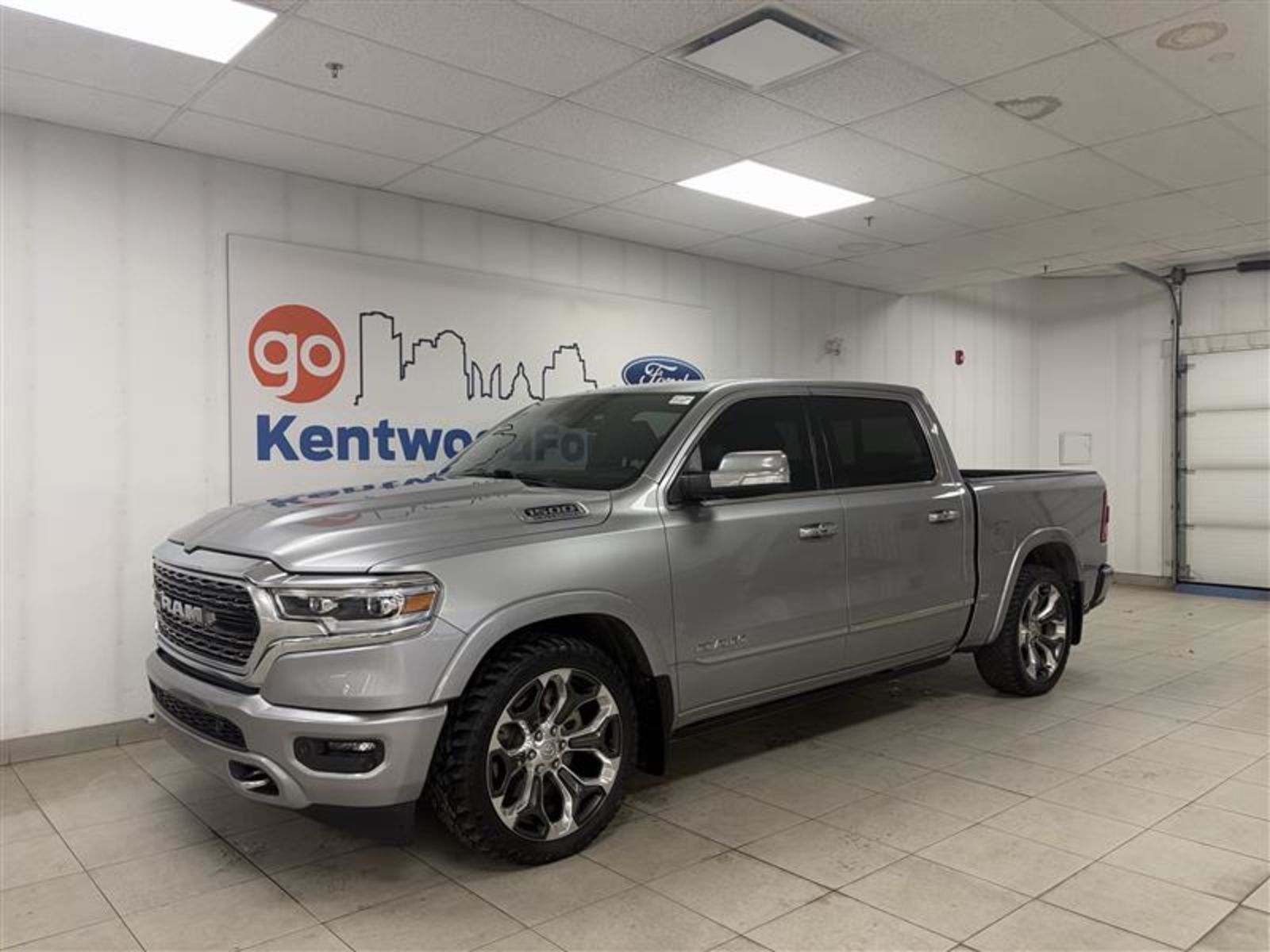  2022 RAM 1500 Pickup Truck Four-Wheel Drive 8-Speed Automatic