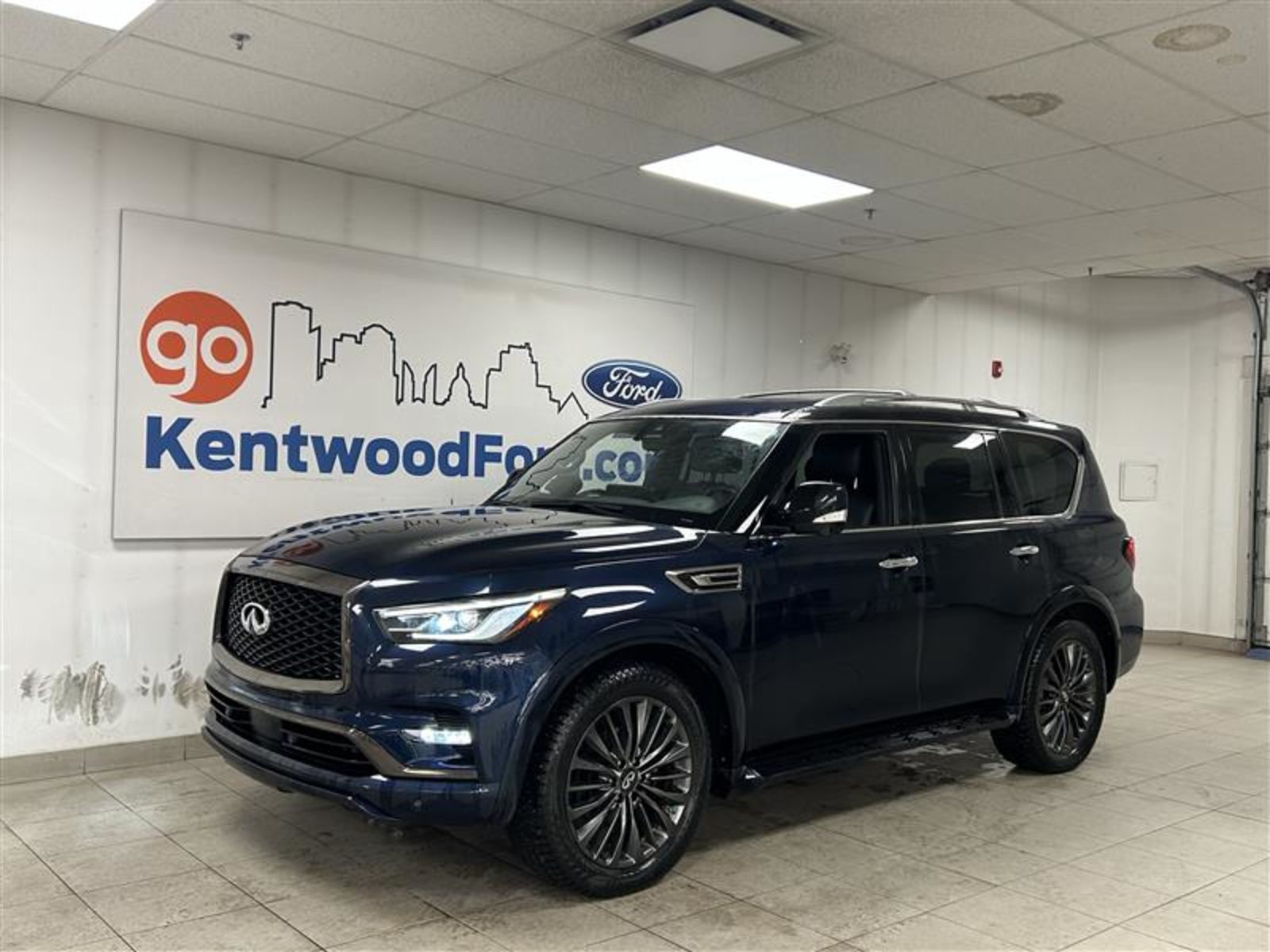 2022 INFINITI QX80 Luxe 4WD