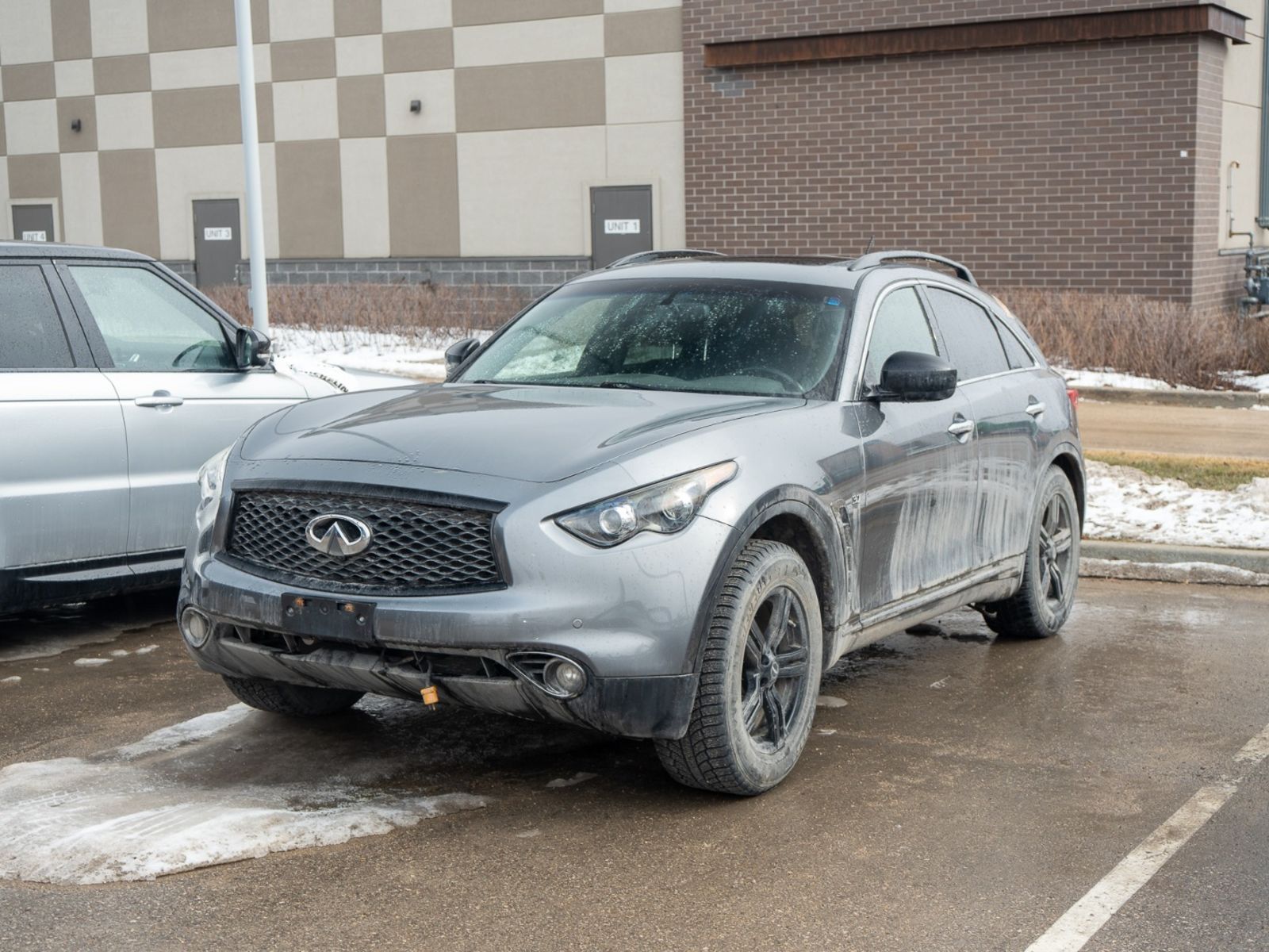 2017 INFINITI QX70 Sport AWD
