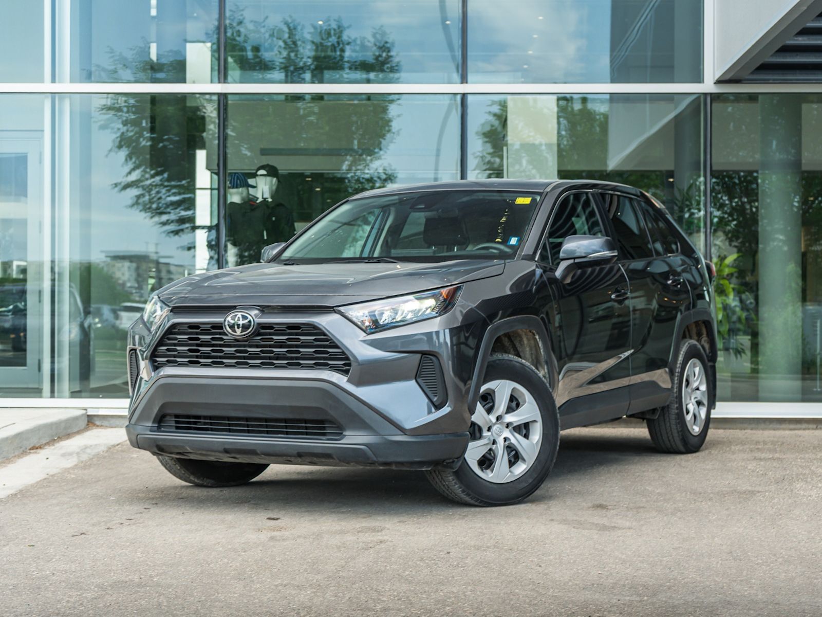  2024 Toyota RAV4 LE AWD   