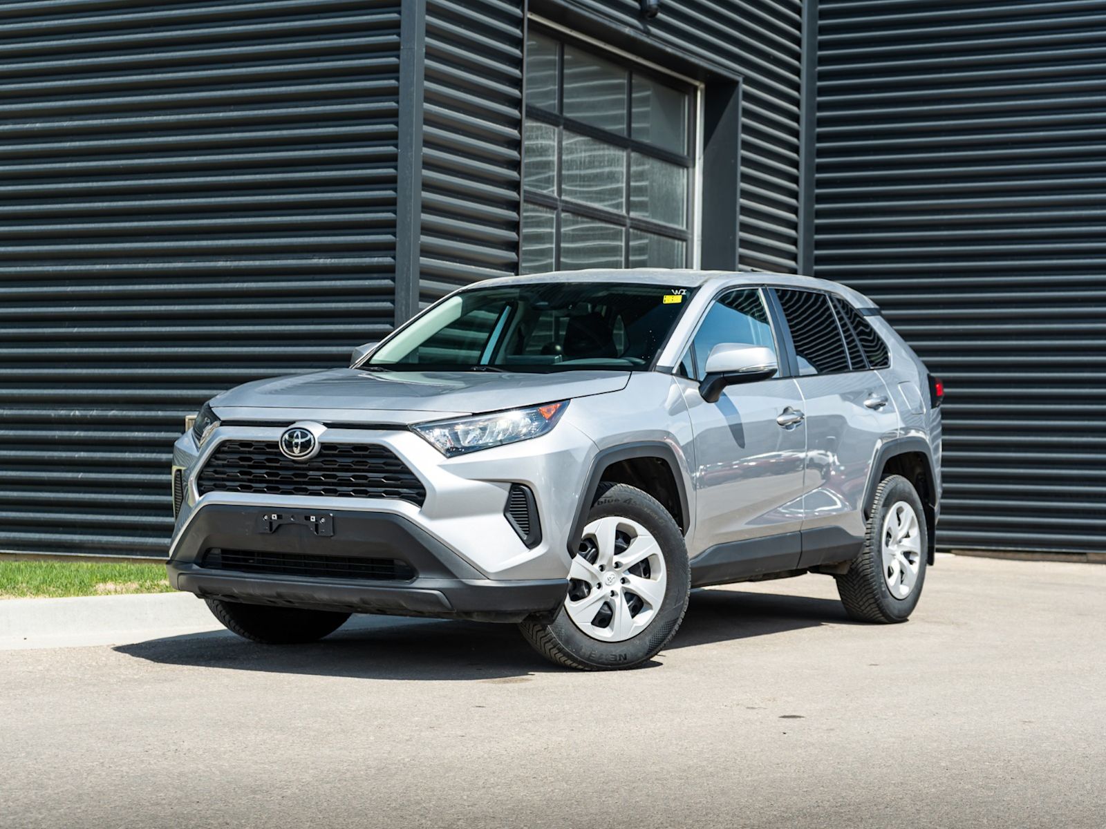  2024 Toyota RAV4 LE AWD   
