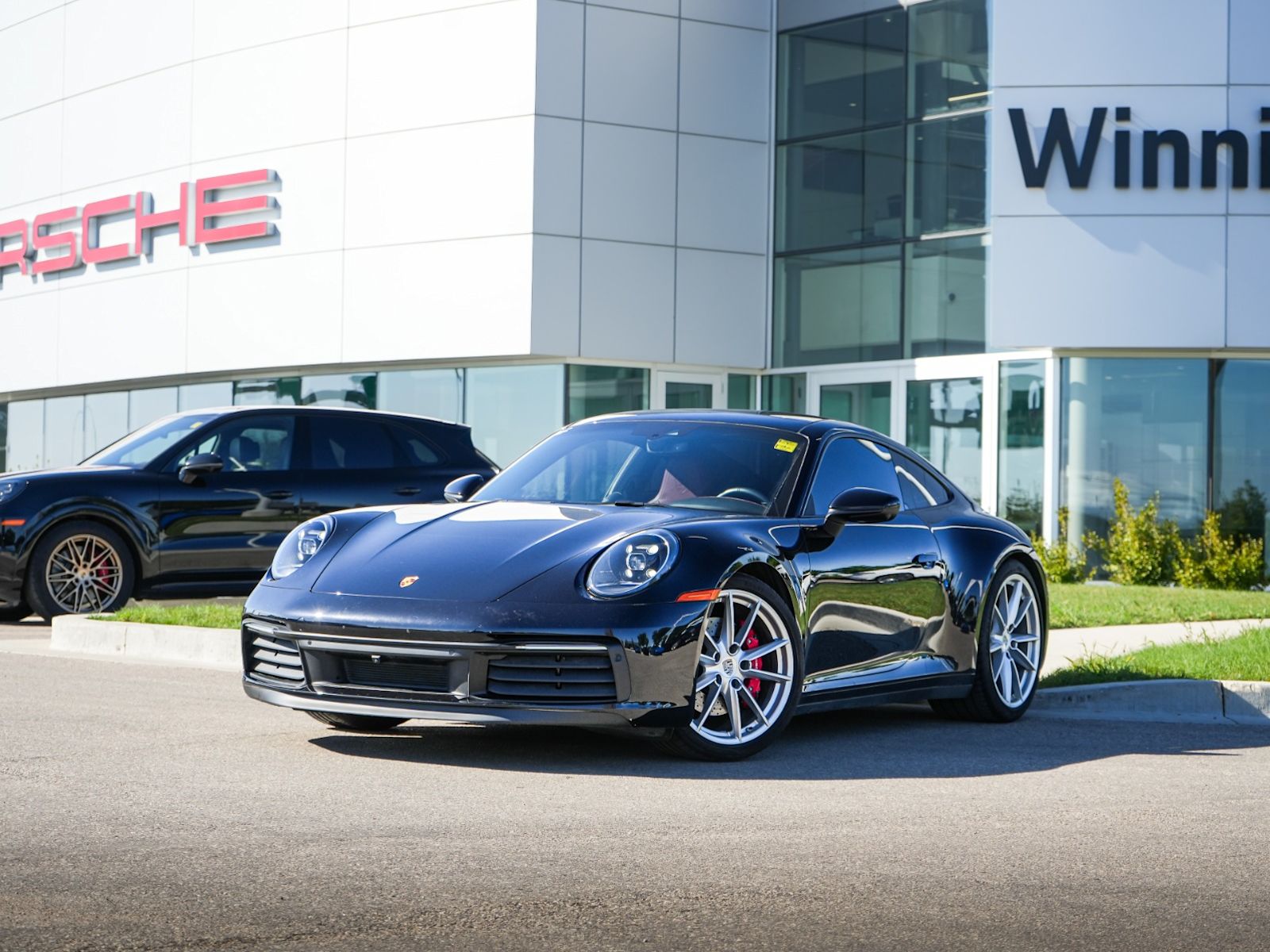 2022 Porsche 911 Carrera S Coupe RWD