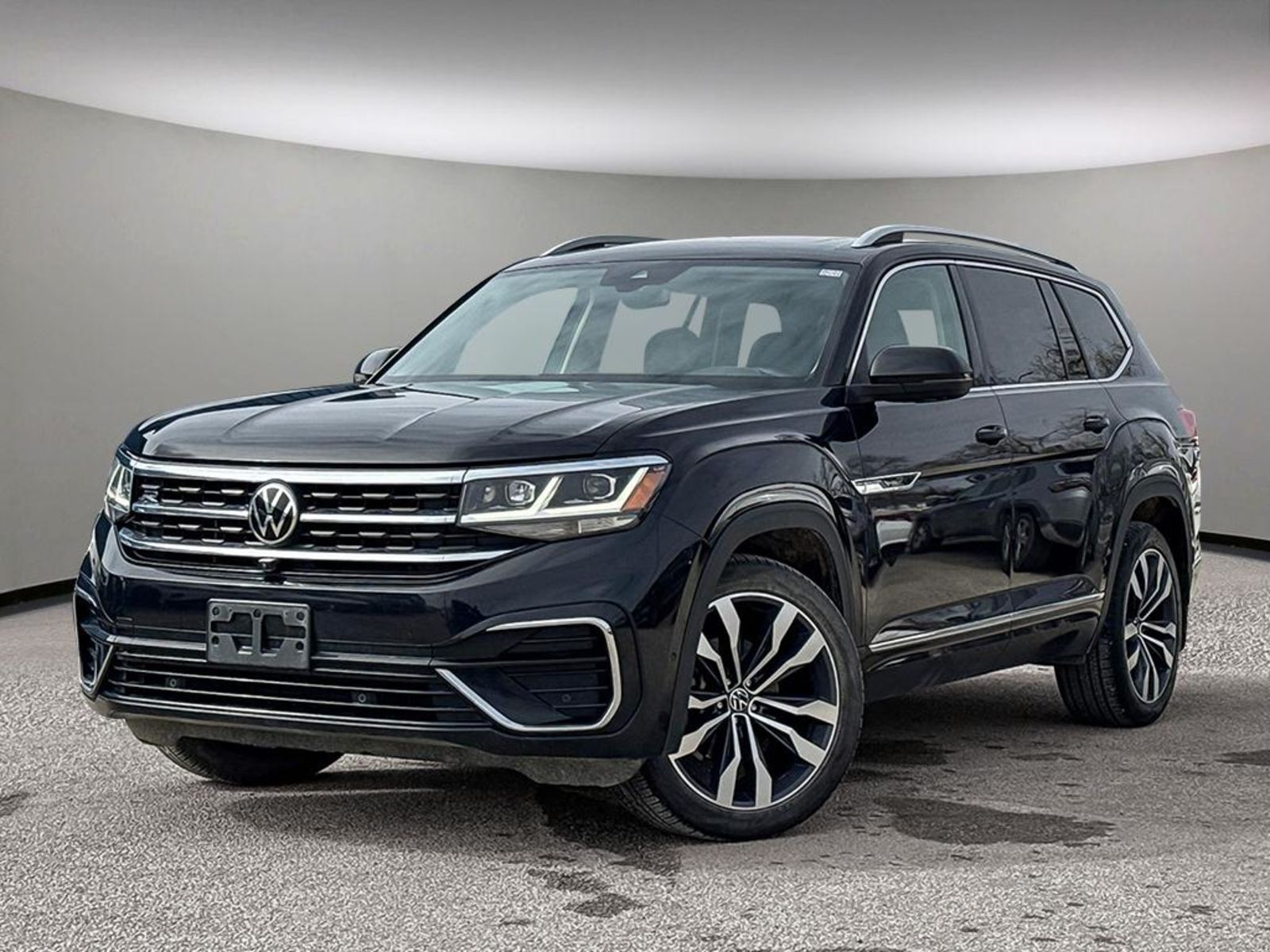  2021 Volkswagen Atlas 3.6 FSI Execline 4Motion with R-Line Package SUV / Crossover  8-Speed Automatic