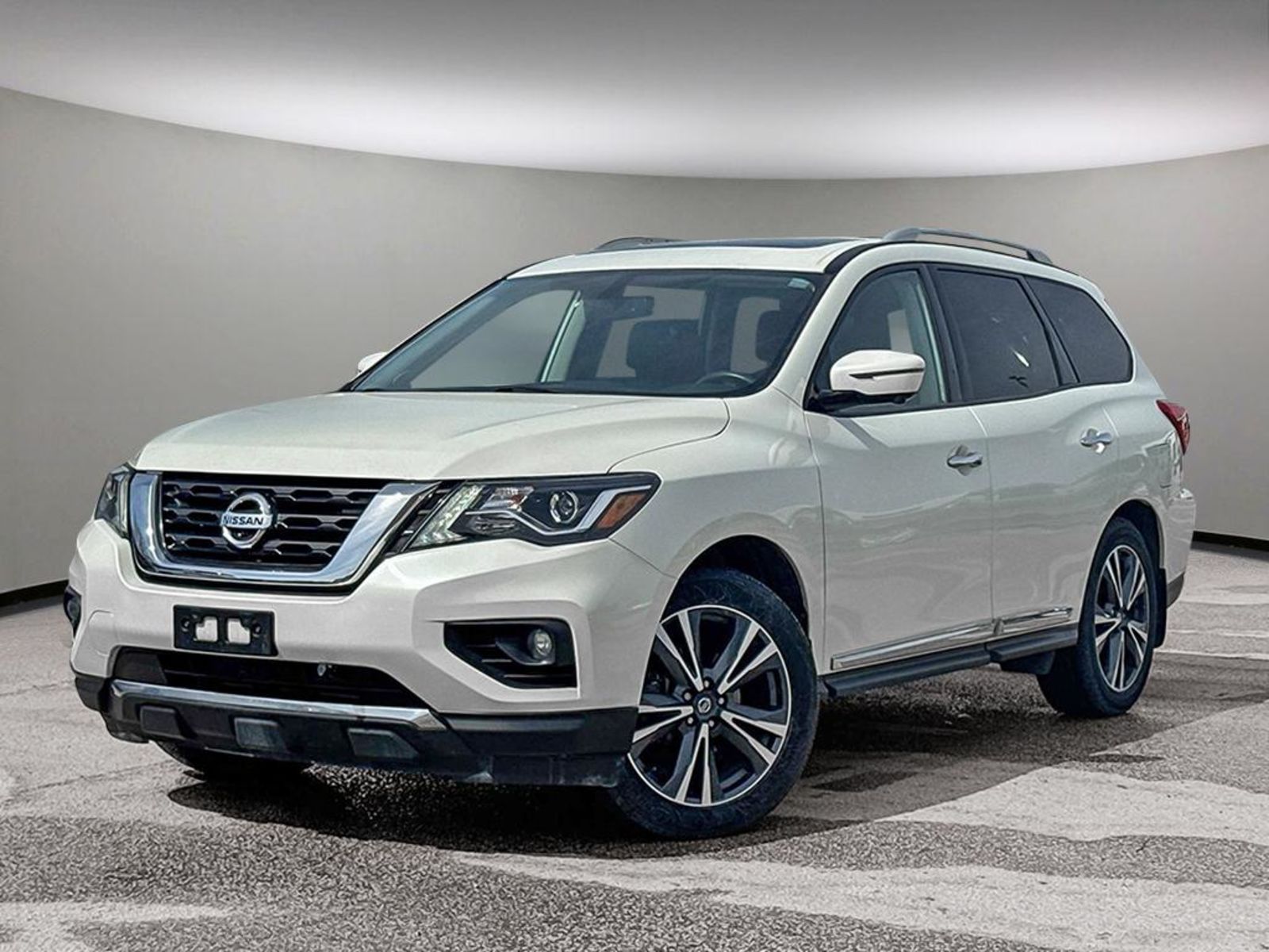  2020 Nissan Pathfinder Platinum 4WD   