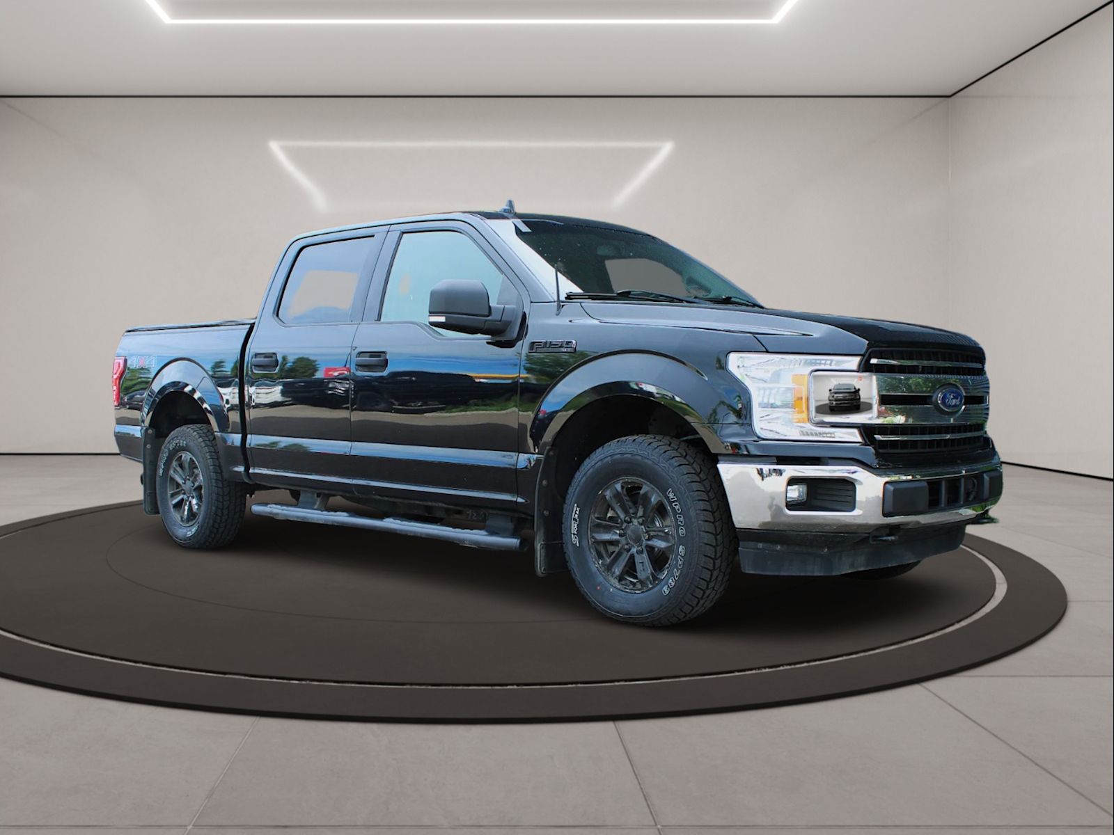  2018 Ford F-150 Pickup Truck Four-Wheel Drive Automatic