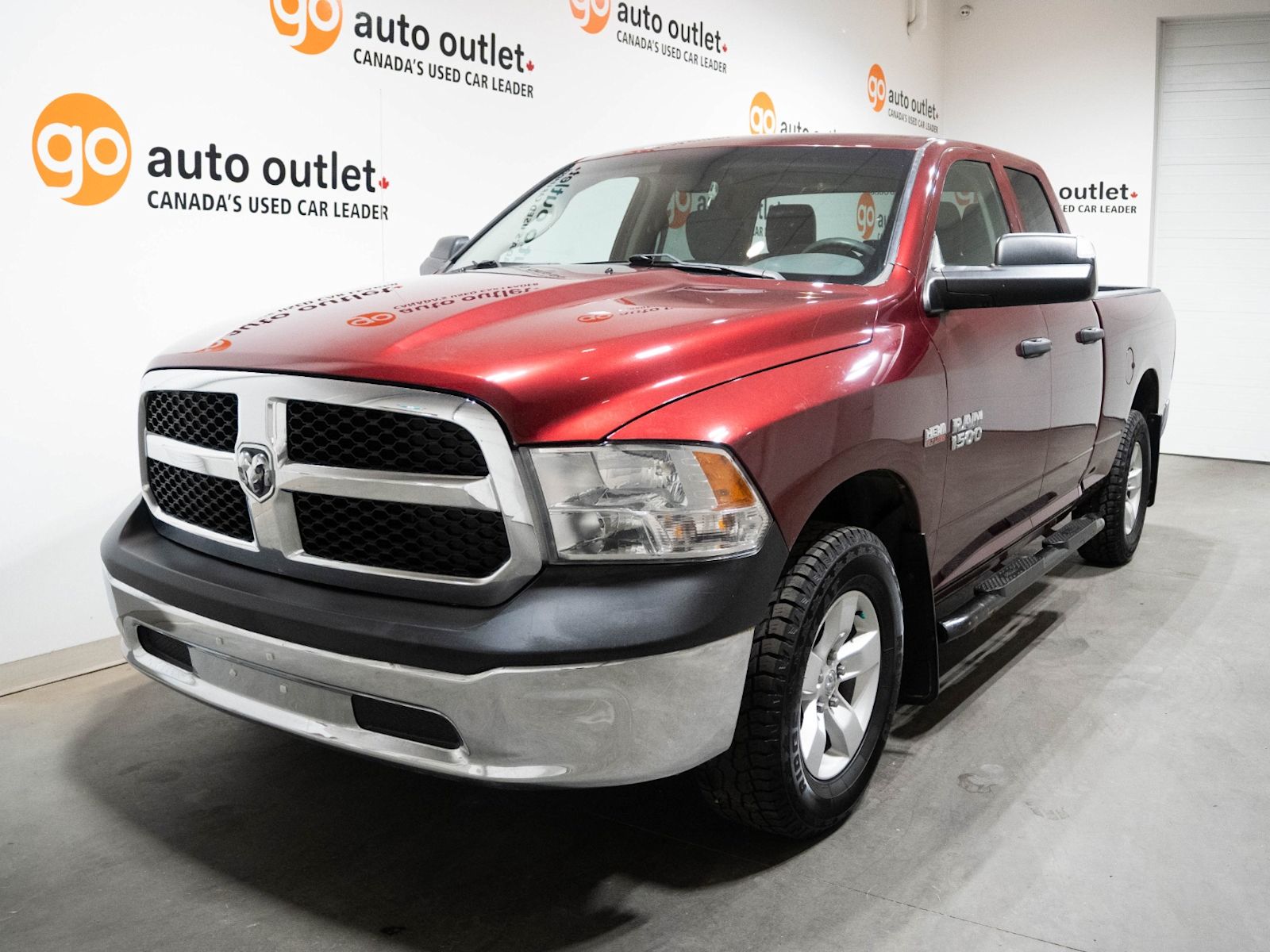  2018 RAM 1500 Pickup Truck  6-Speed Automatic