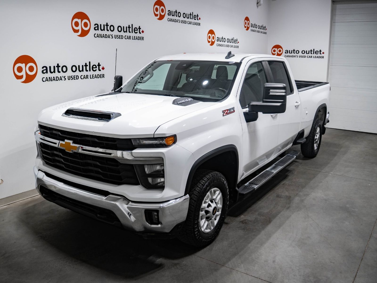 2024 Chevrolet Silverado 2500HD Pickup Truck Four-Wheel Drive Automatic