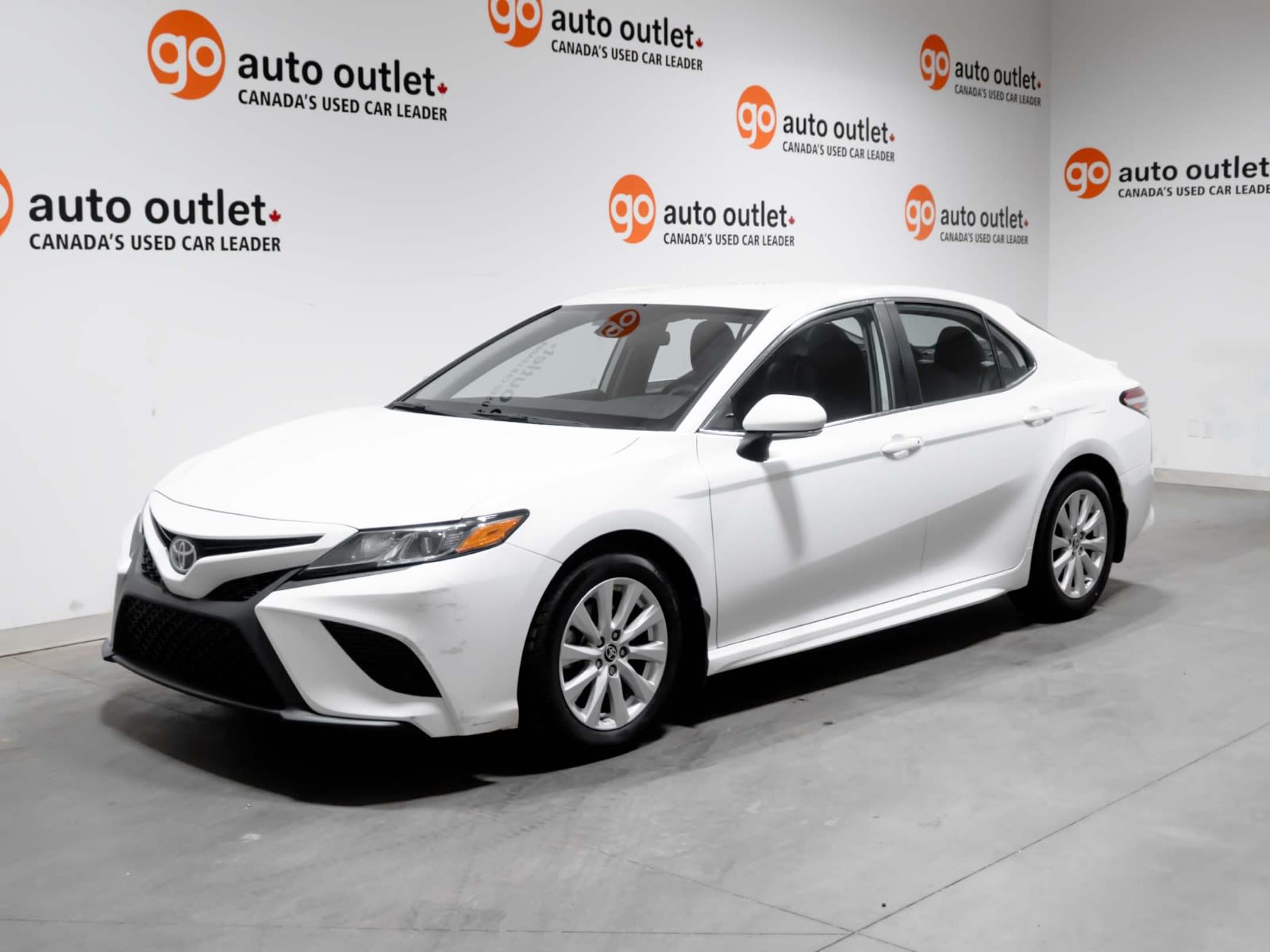  2020 Toyota Camry SE FWD   