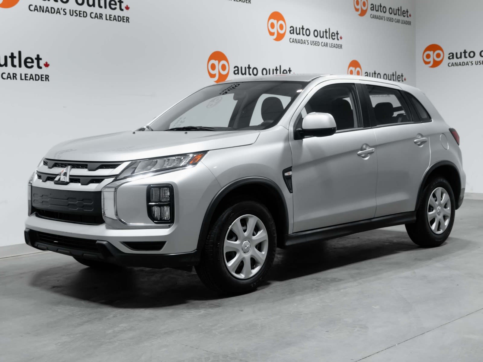 2025 Mitsubishi RVR ES FWD