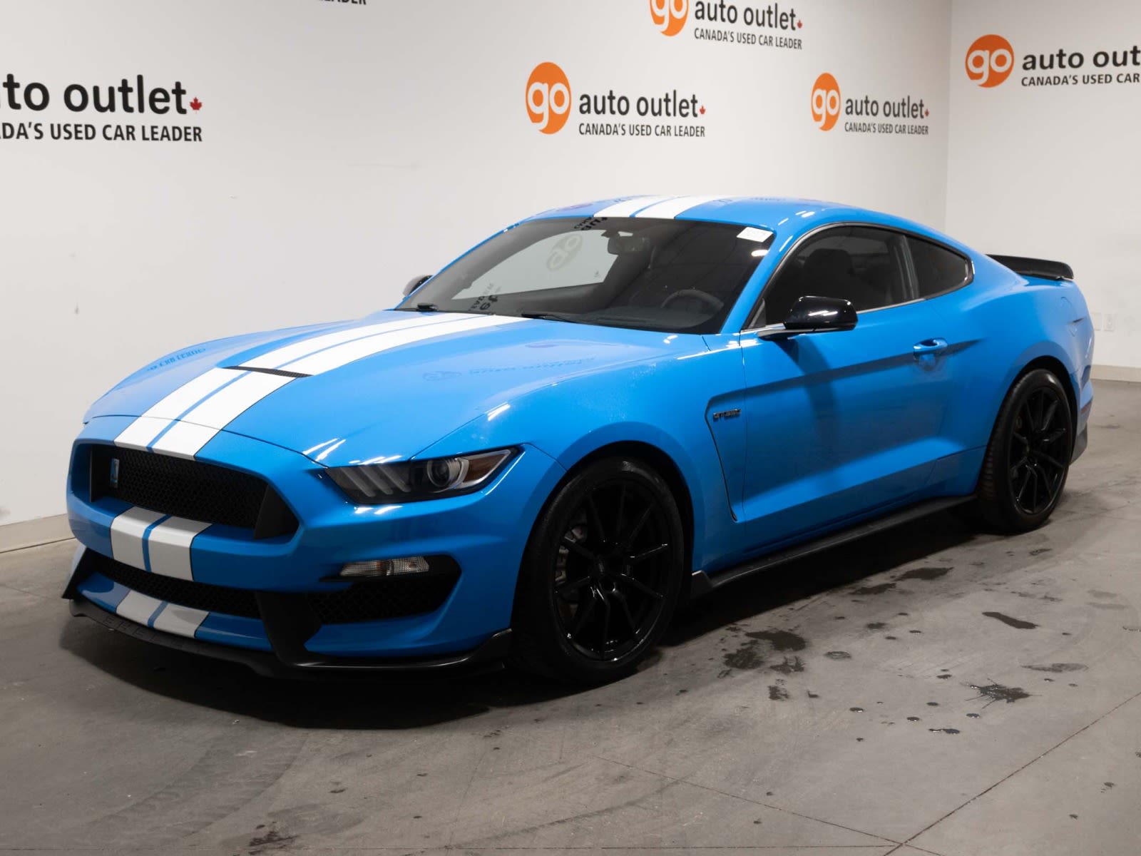 2017 Ford Mustang Shelby GT350 Coupe Rear-Wheel Drive 6-Speed Manual