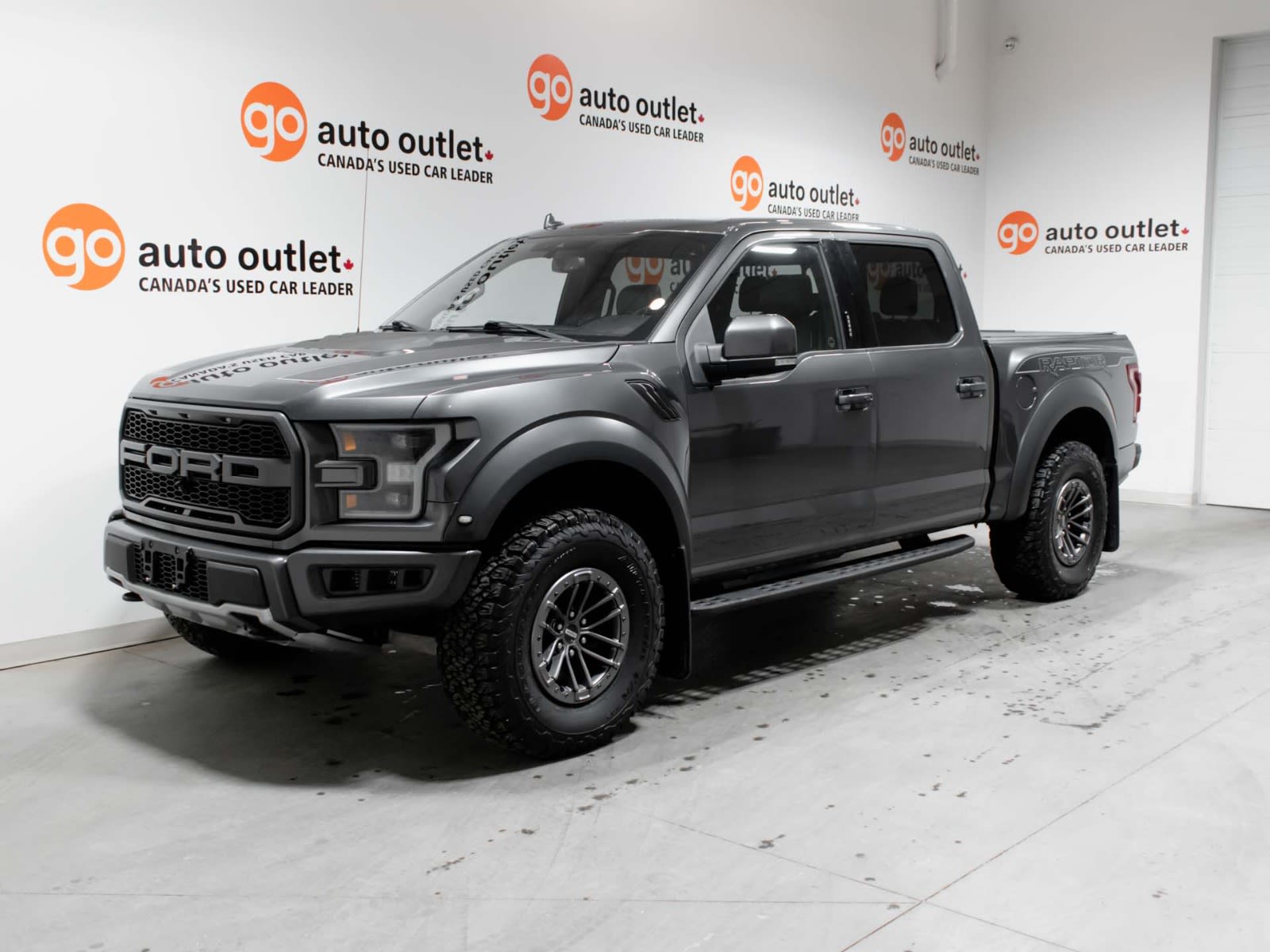  2019 Ford F-150 Raptor SuperCrew 4WD Pickup Truck Four-Wheel Drive Automatic
