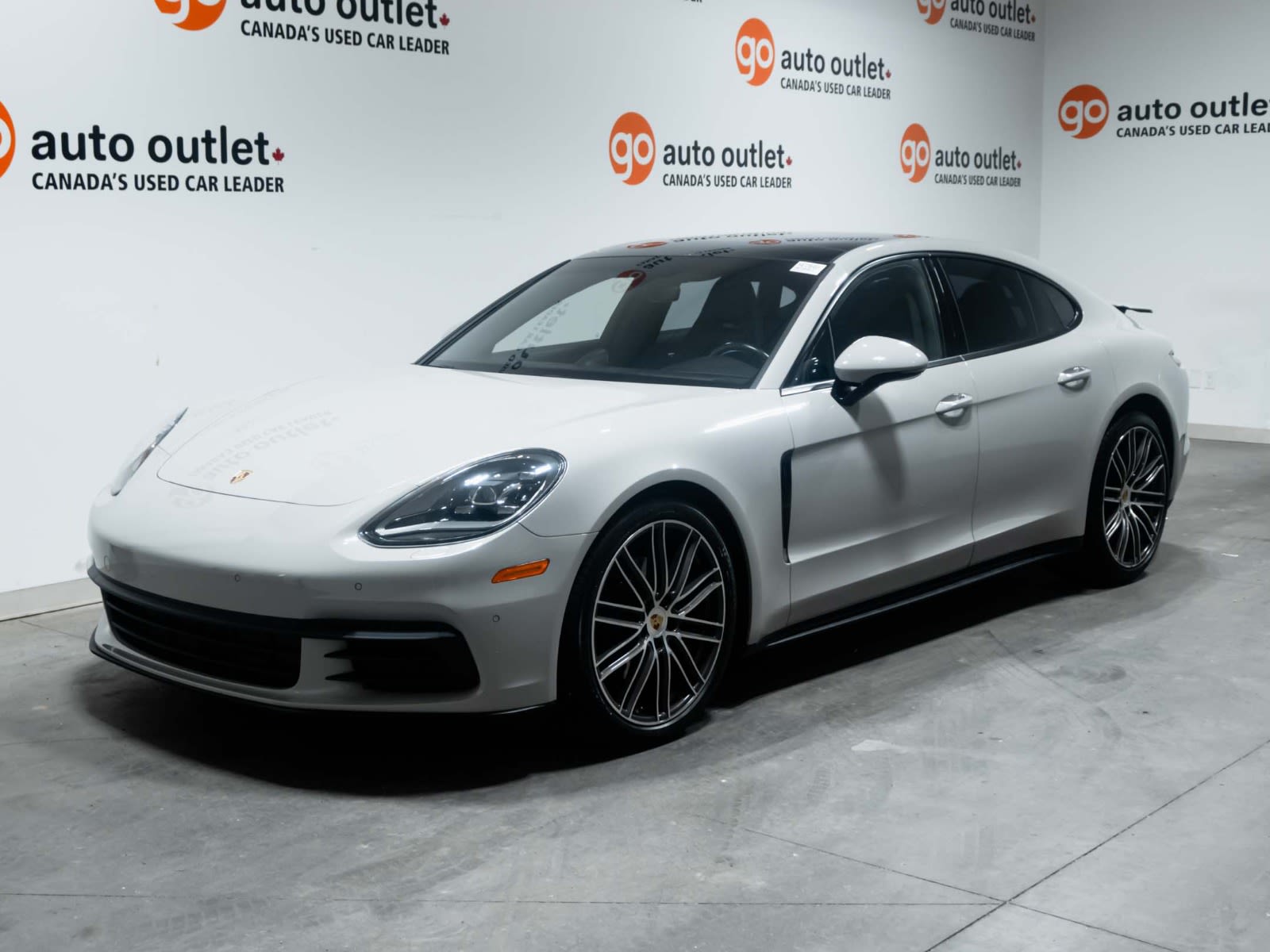 2018 Porsche Panamera 4 AWD