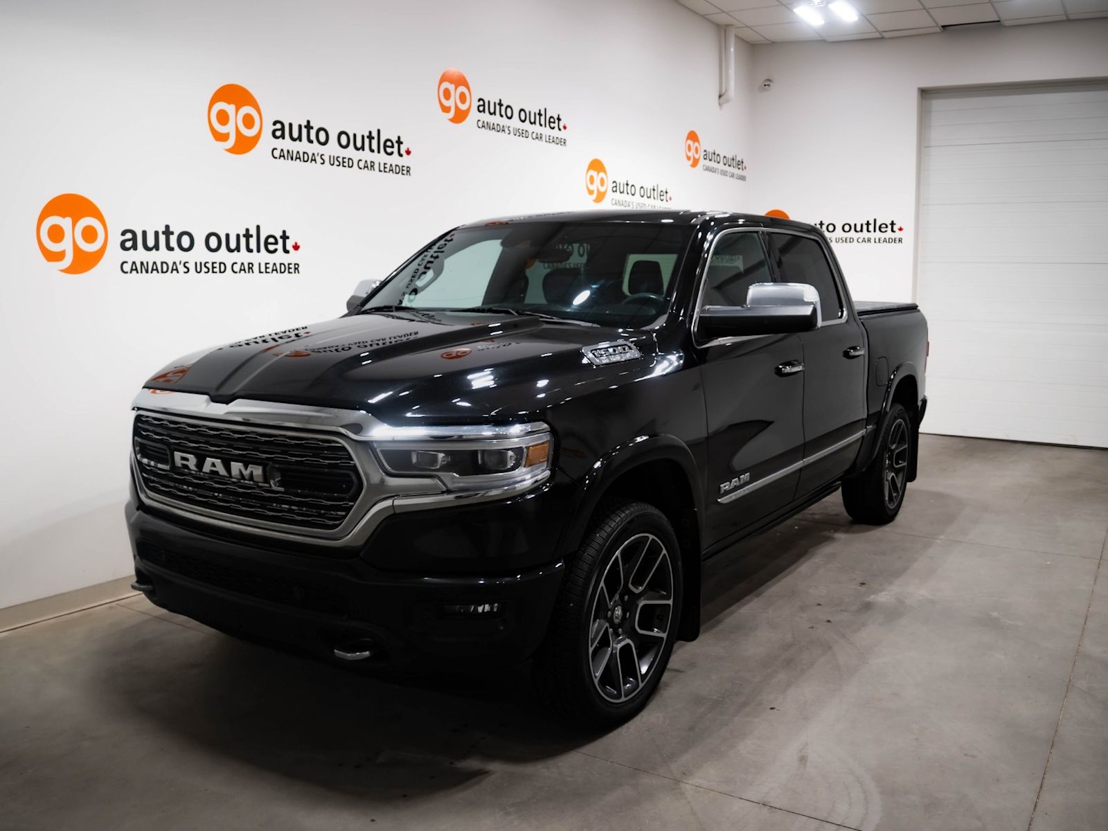 2020 RAM 1500 Pickup Truck Four-Wheel Drive 8-Speed Automatic
