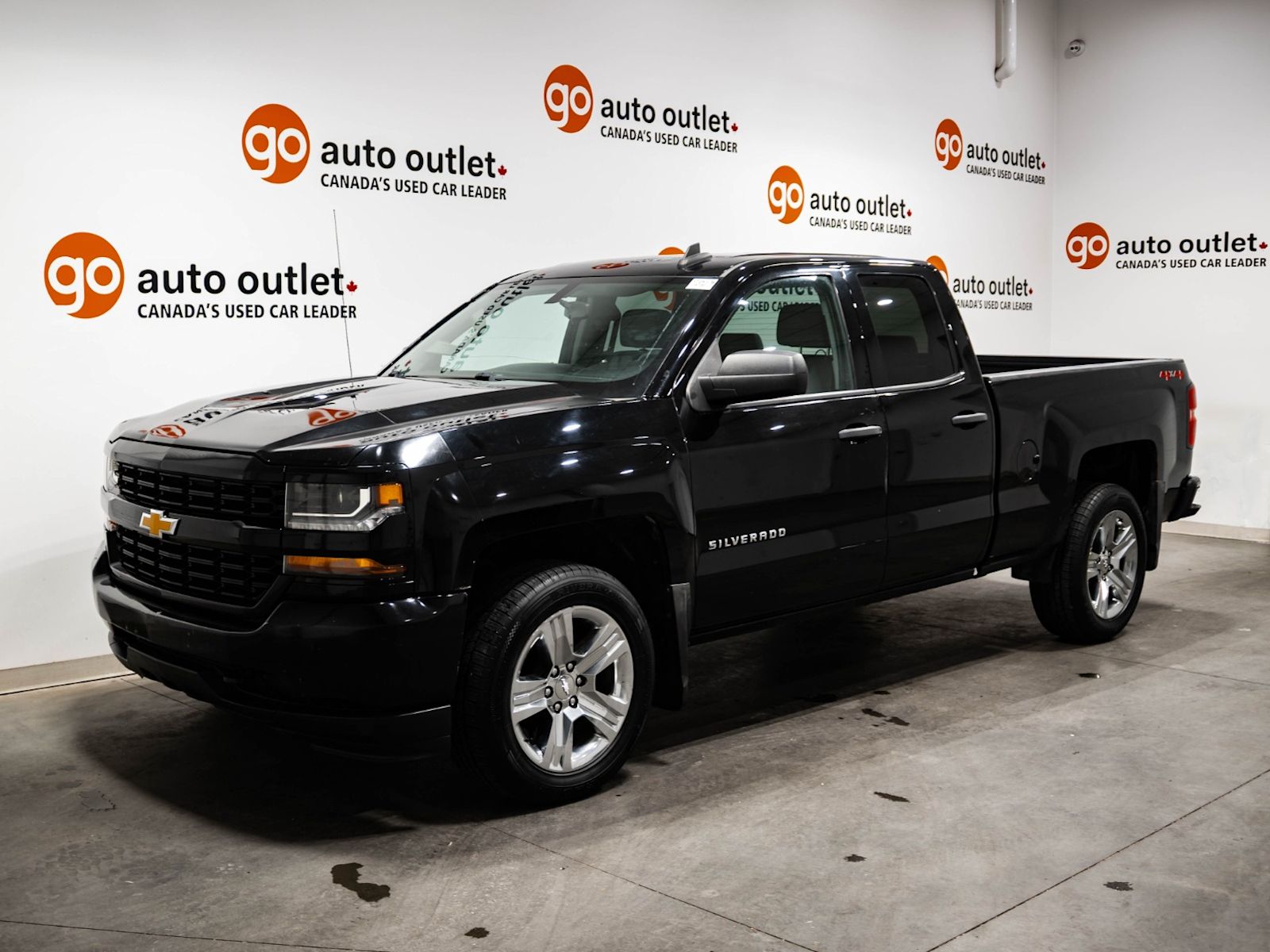 2018 Chevrolet Silverado 1500 Pickup Truck Four-Wheel Drive 6-Speed Automatic