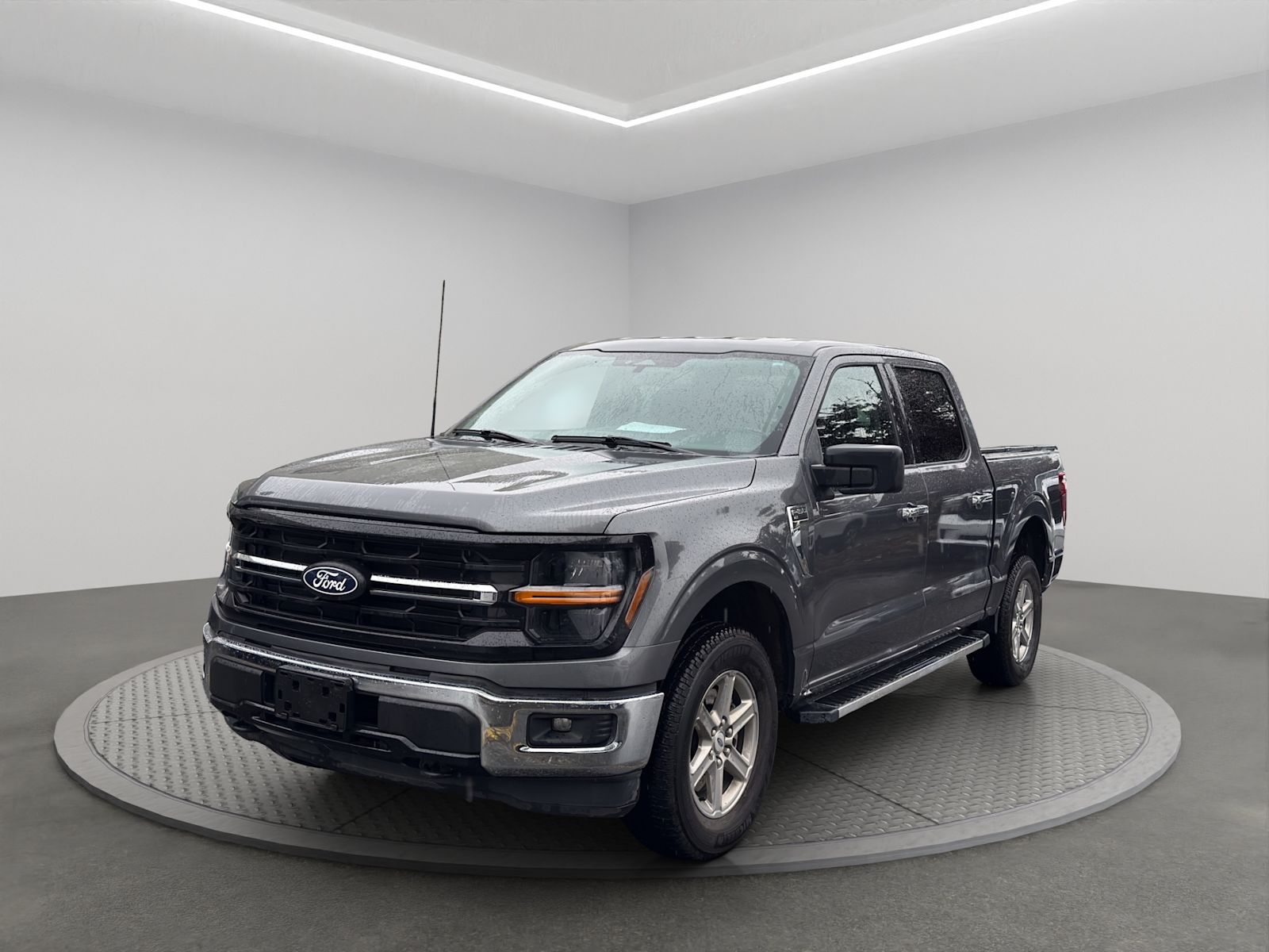 2025 Ford F-150 XLT SuperCrew 4WD