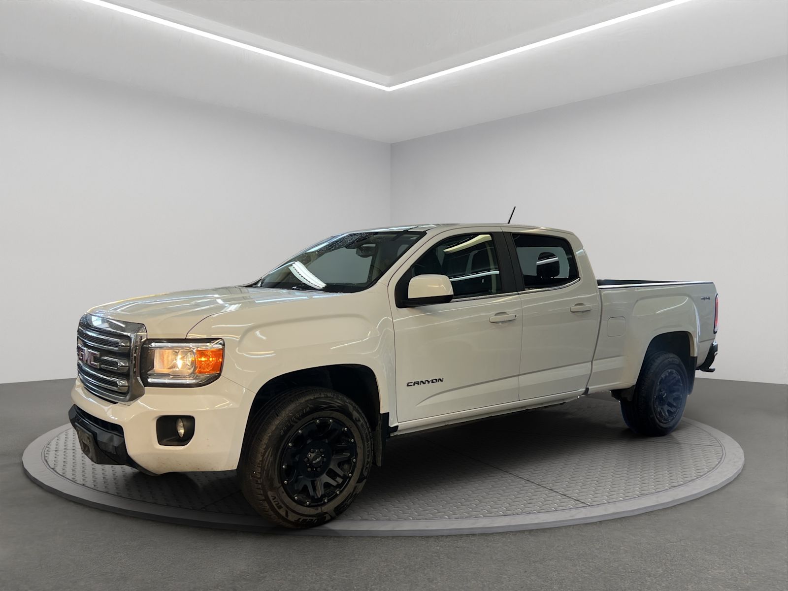 2017 GMC Canyon Pickup Truck Four-Wheel Drive 8-Speed Automatic