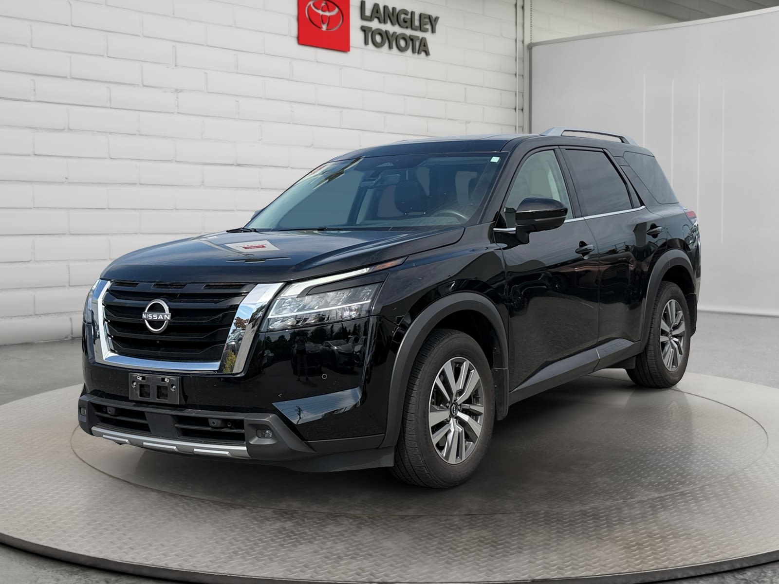  2023 Nissan Pathfinder SUV / Crossover All-Wheel Drive 9-Speed Automatic
