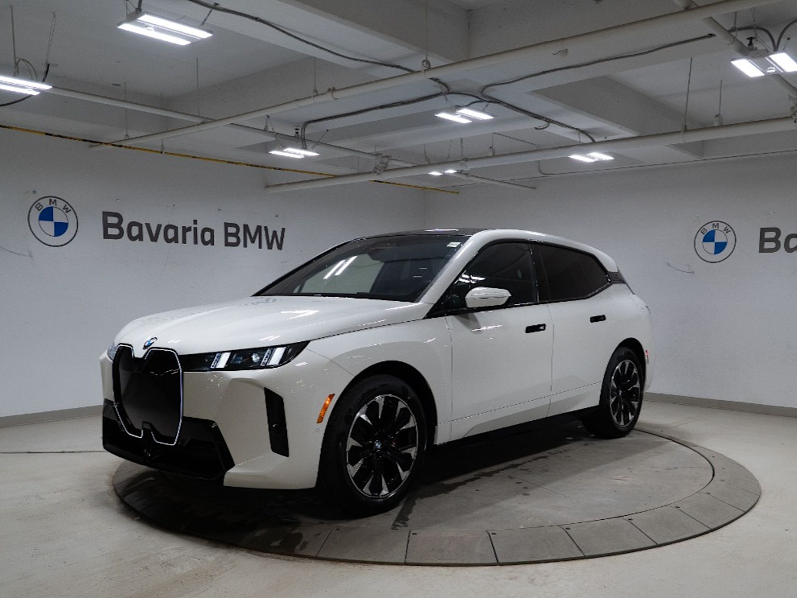 BMW iX xDrive60 2026