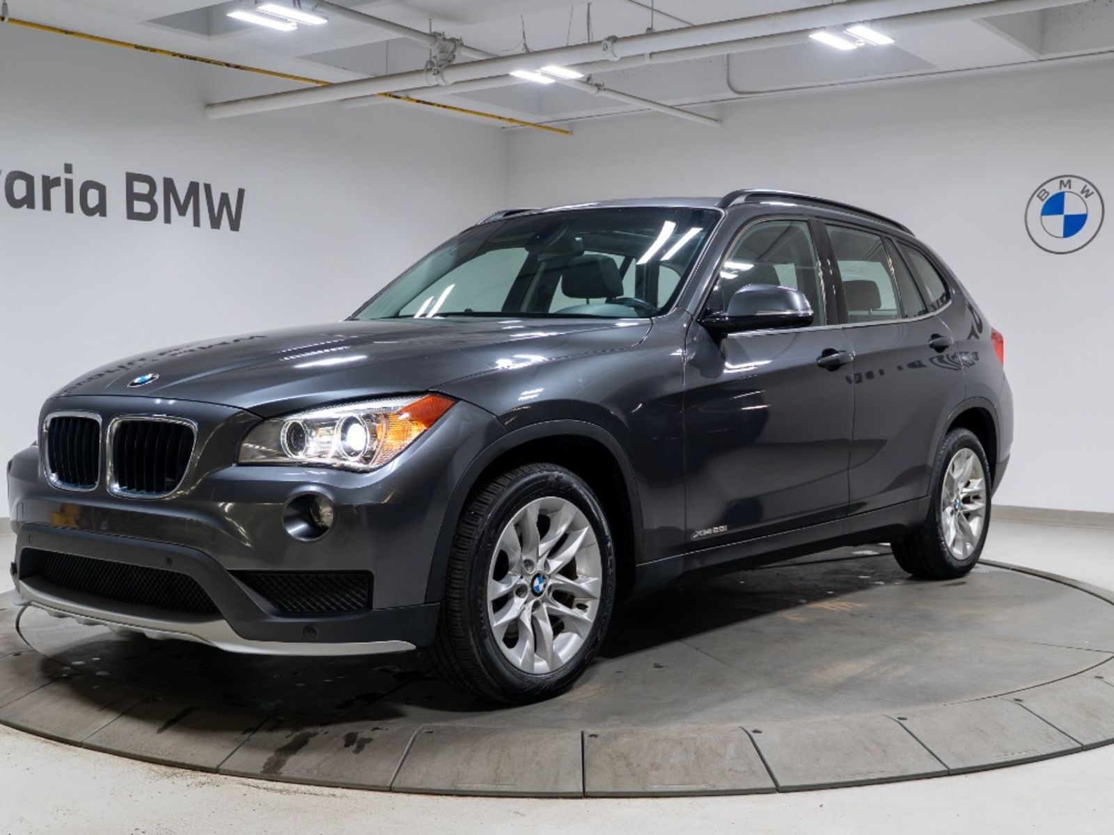  2015 BMW X1 SUV / Crossover All-Wheel Drive 8-Speed Automatic