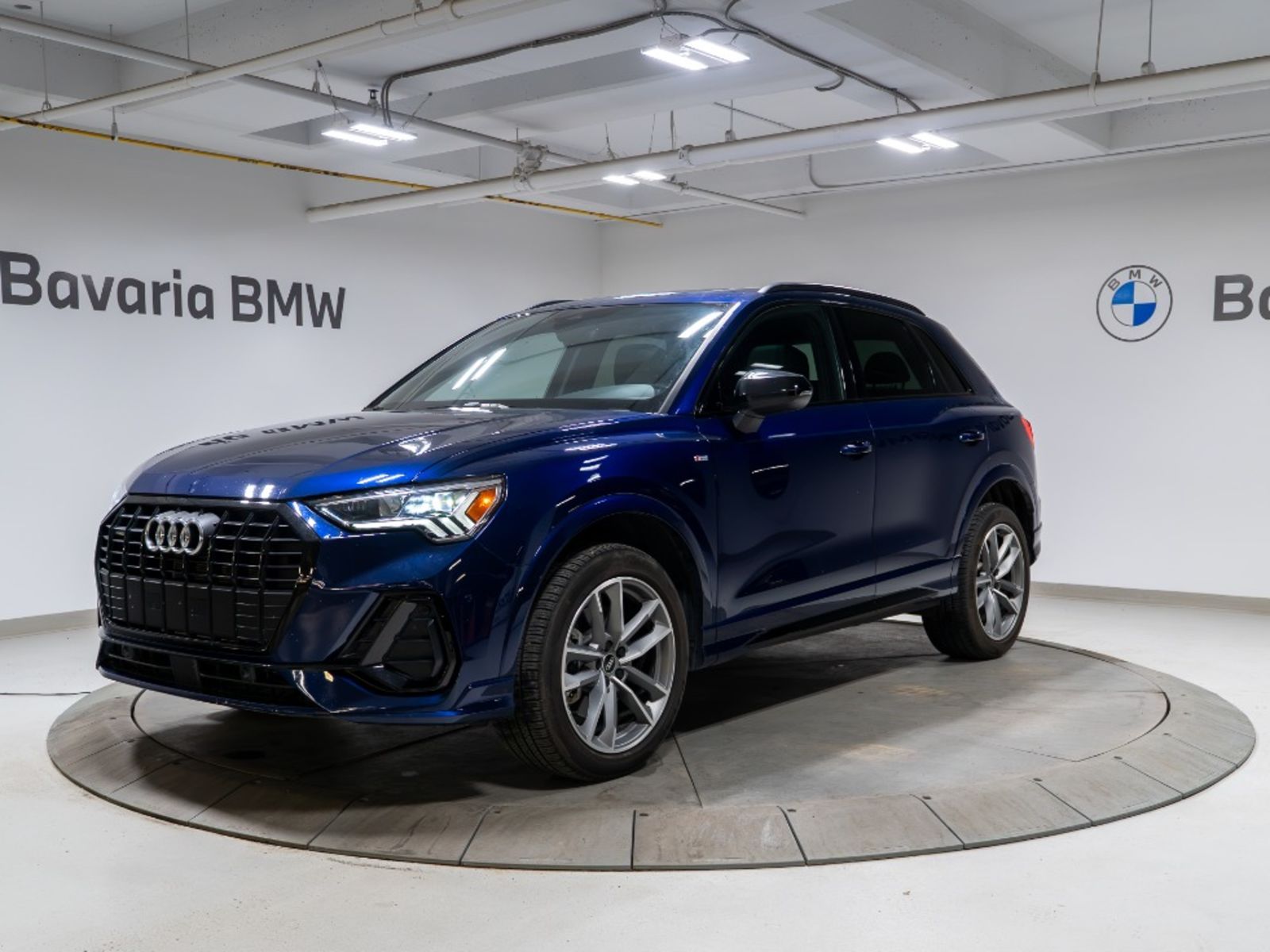 2024 Audi Q3 SUV / Crossover 8-Speed Automatic