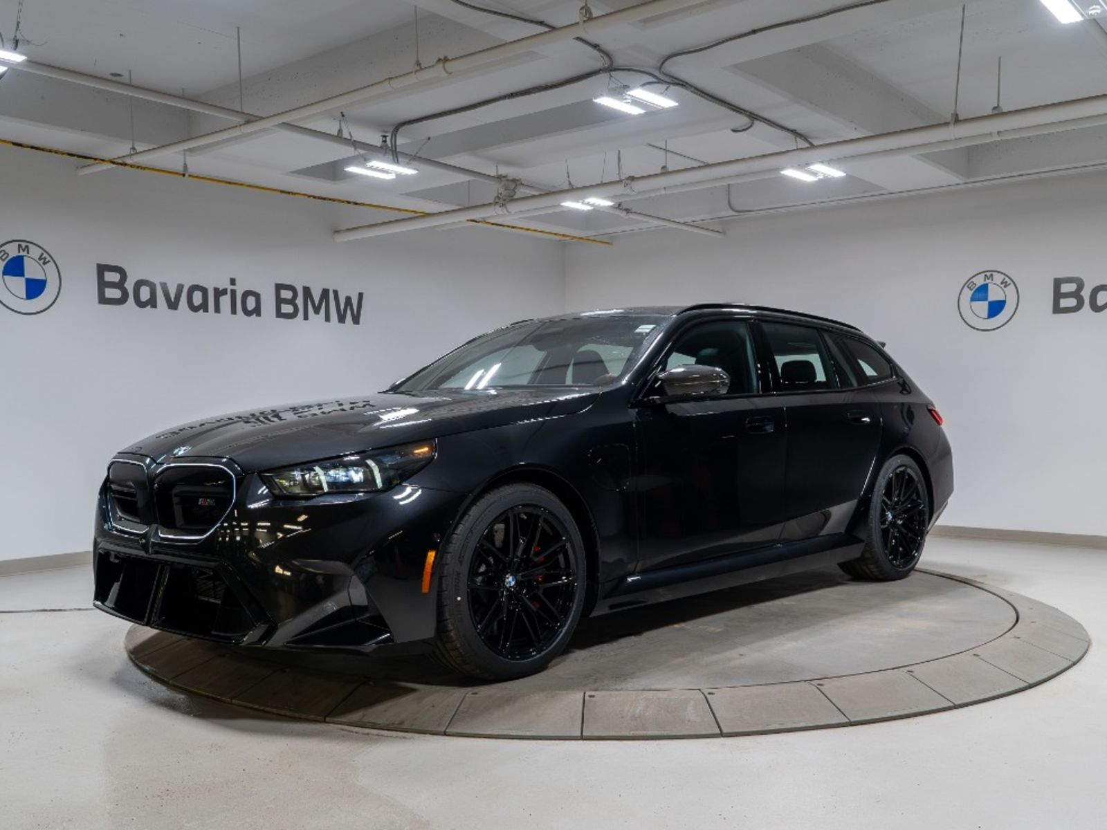  2027 BMW M5 Wagon All-Wheel Drive 8-Speed Automatic