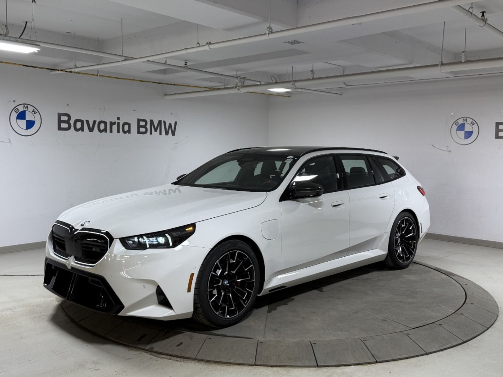 2027 BMW M5 Wagon All-Wheel Drive 8-Speed Automatic