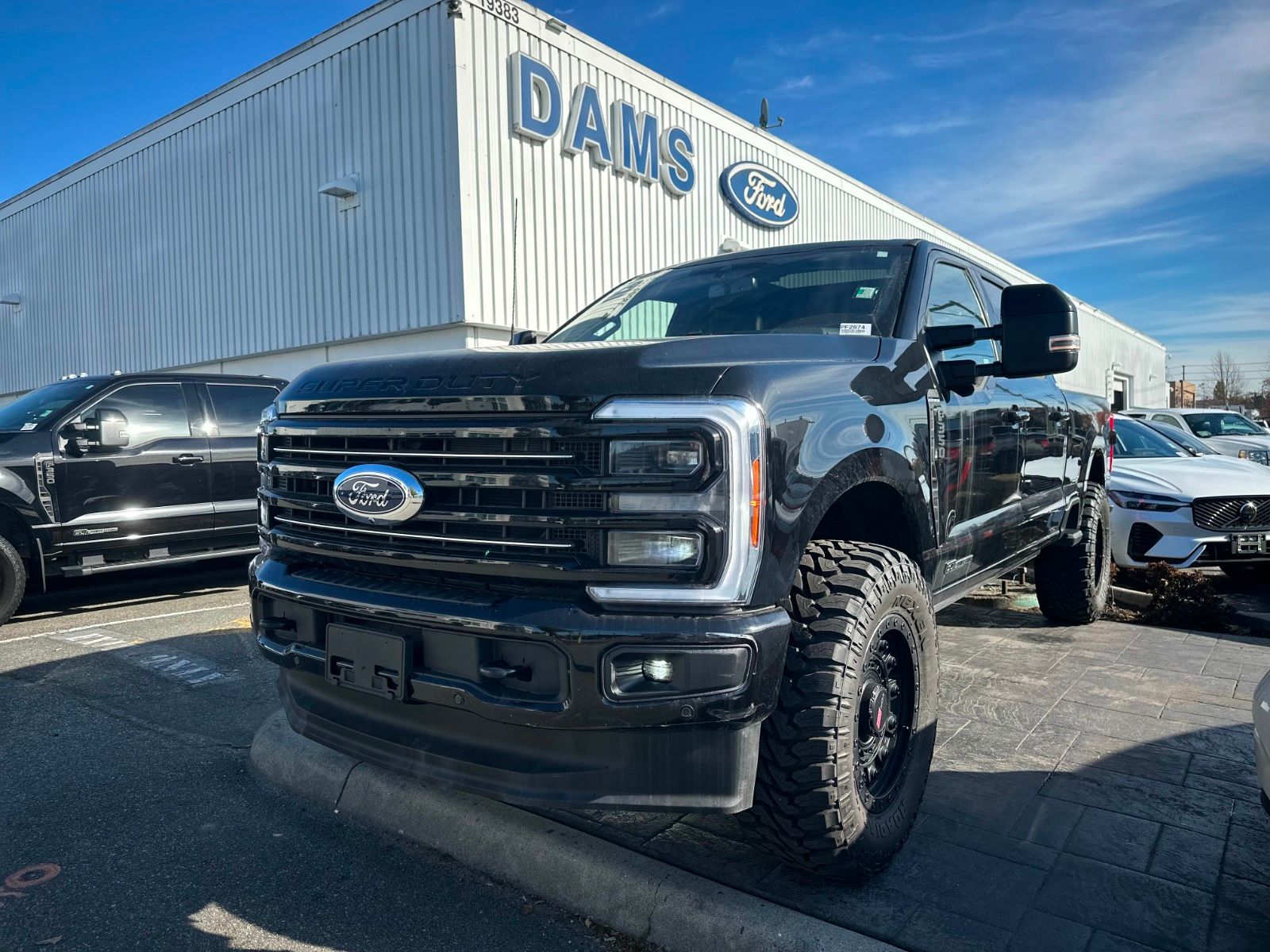  2025 Ford F-350 Super Duty Platinum Crew Cab 4WD   