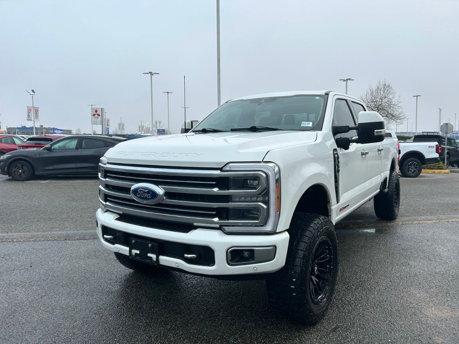 2023 Ford F-350 Super Duty Limited Crew Cab 4WD