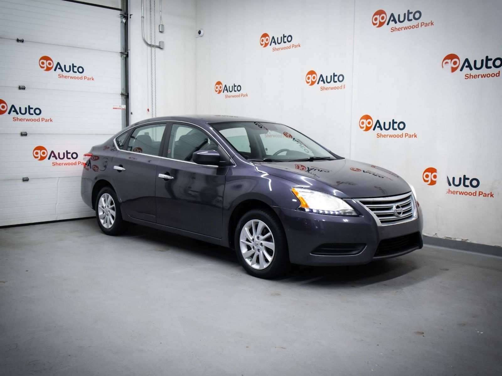  2015 Nissan Sentra Sedan Front-Wheel Drive Continuously Variable Transmission