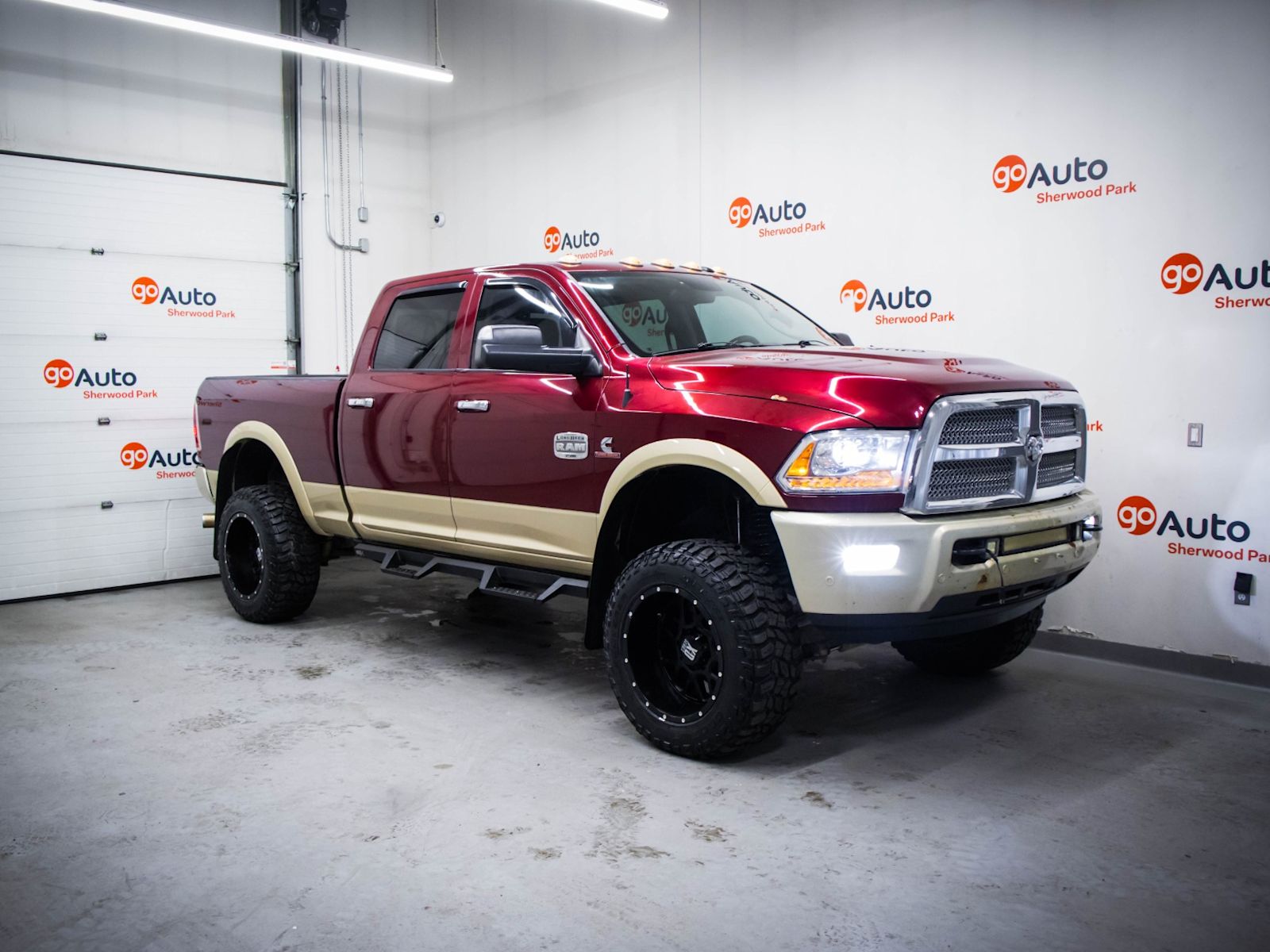 2016 RAM 2500 Laramie Longhorn Crew Cab 4WD Pickup Truck Four-Wheel Drive 6-Speed Automatic