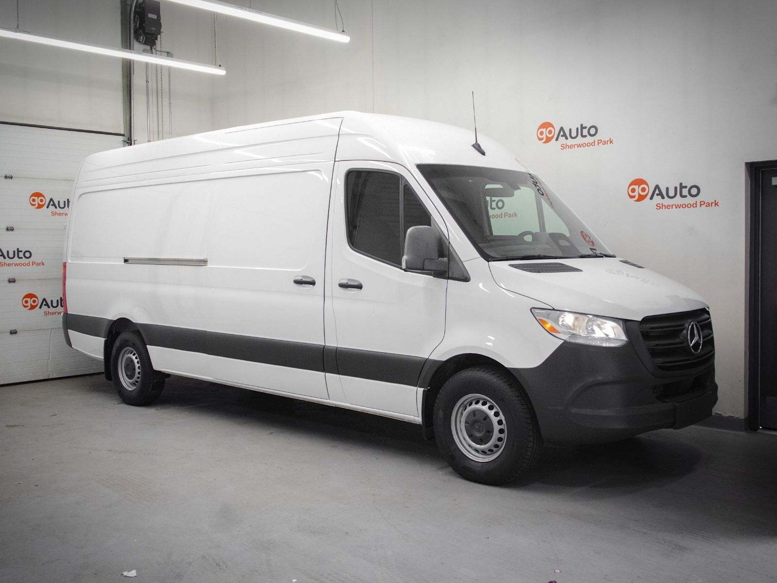 2025 Mercedes-Benz Sprinter Cargo 2500 170 High Roof RWD Van Rear-Wheel Drive 9-Speed Automatic