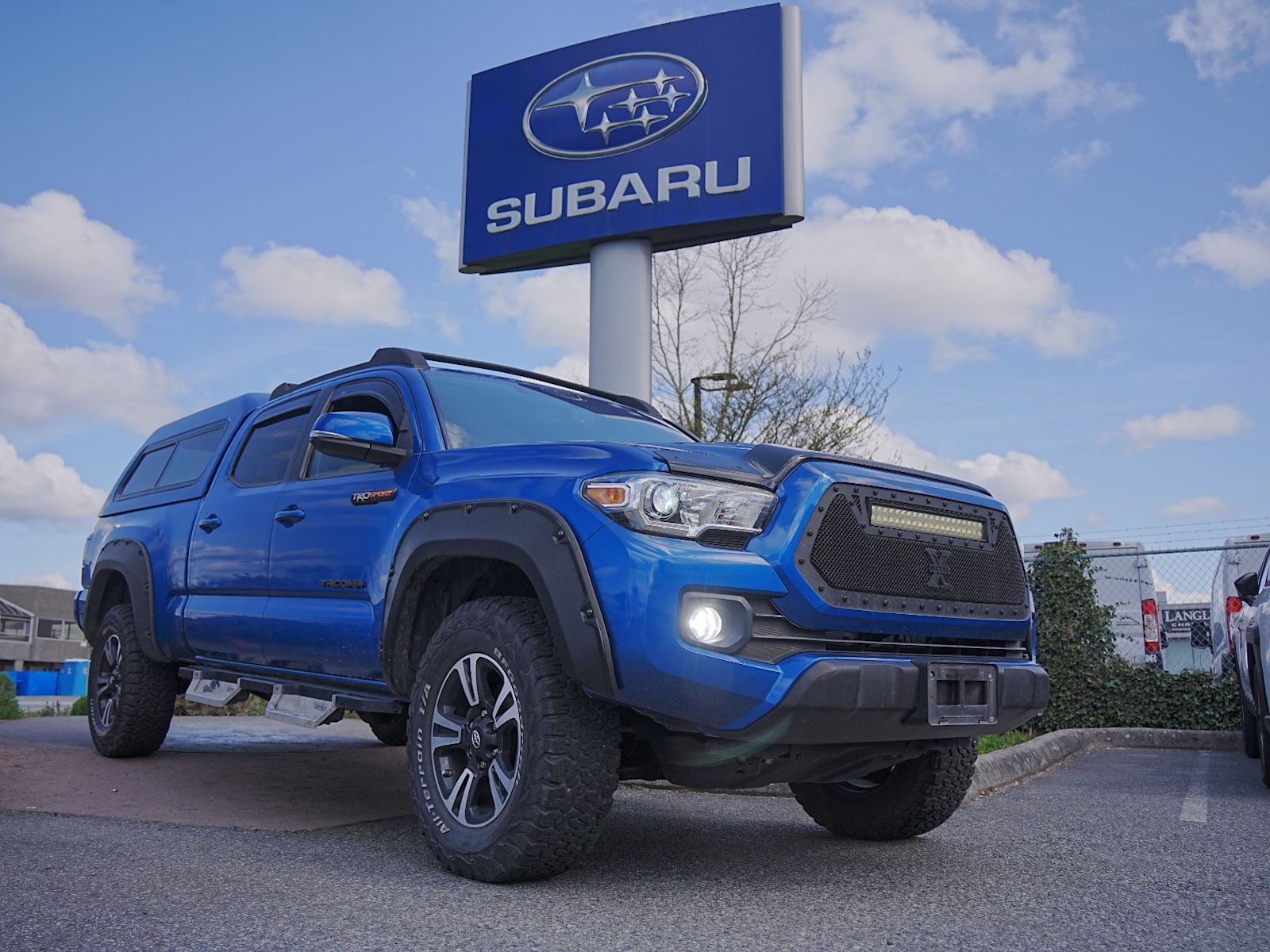 Toyota Tacoma Double Cab V6 LB SR5 4WD 2016