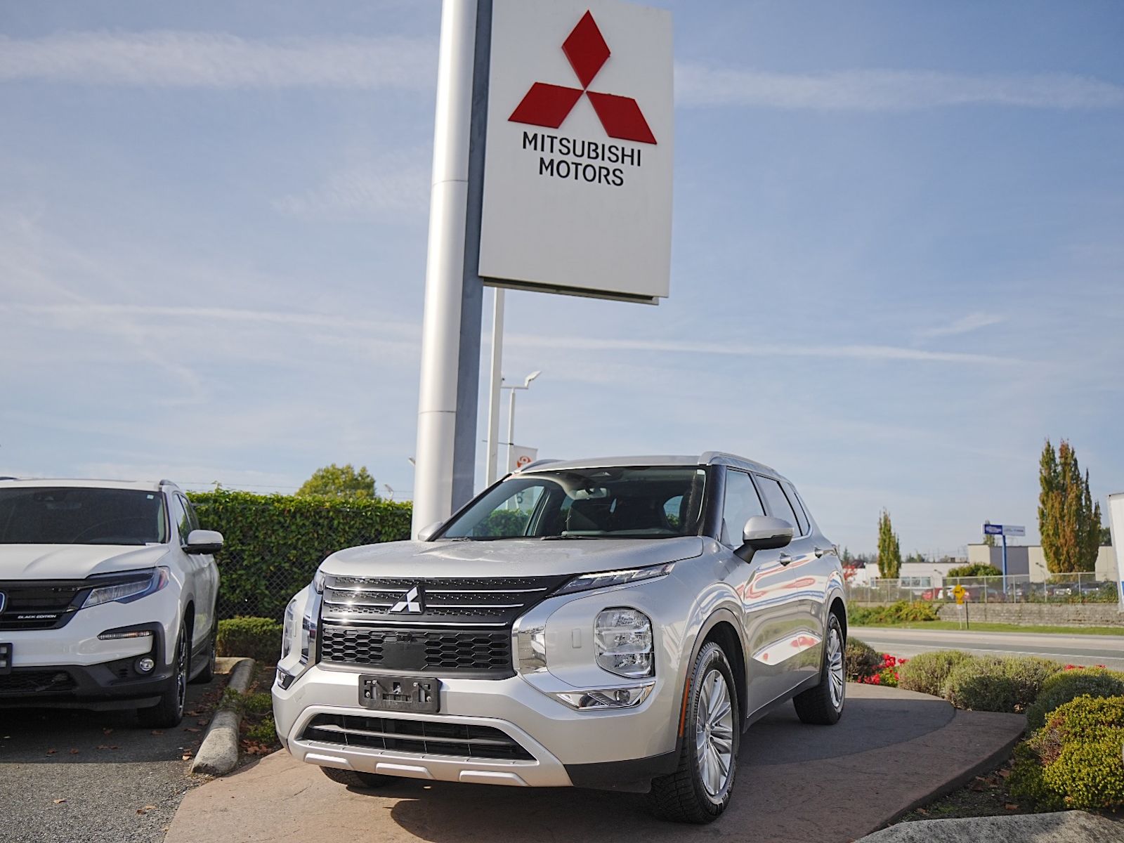 2024 Mitsubishi Outlander SUV / Crossover All-Wheel Drive Continuously Variable Transmission