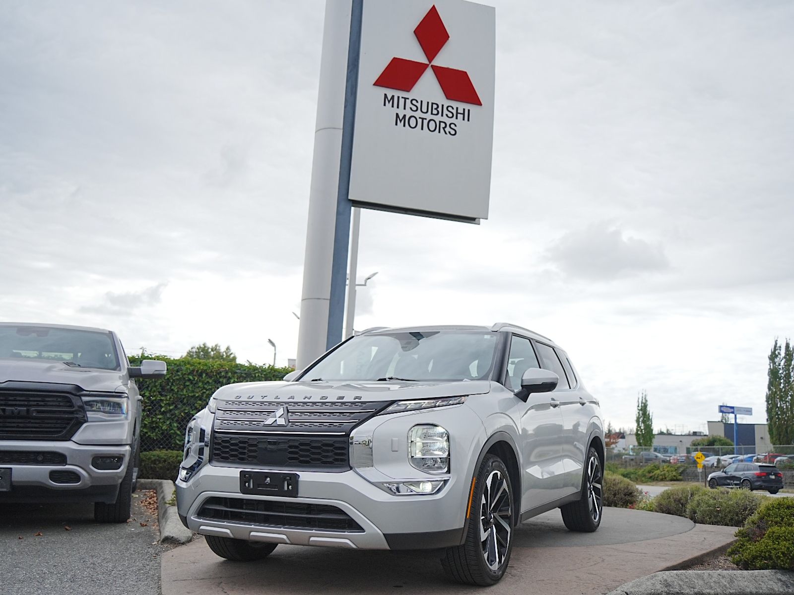  2024 Mitsubishi Outlander SUV / Crossover All-Wheel Drive Continuously Variable Transmission