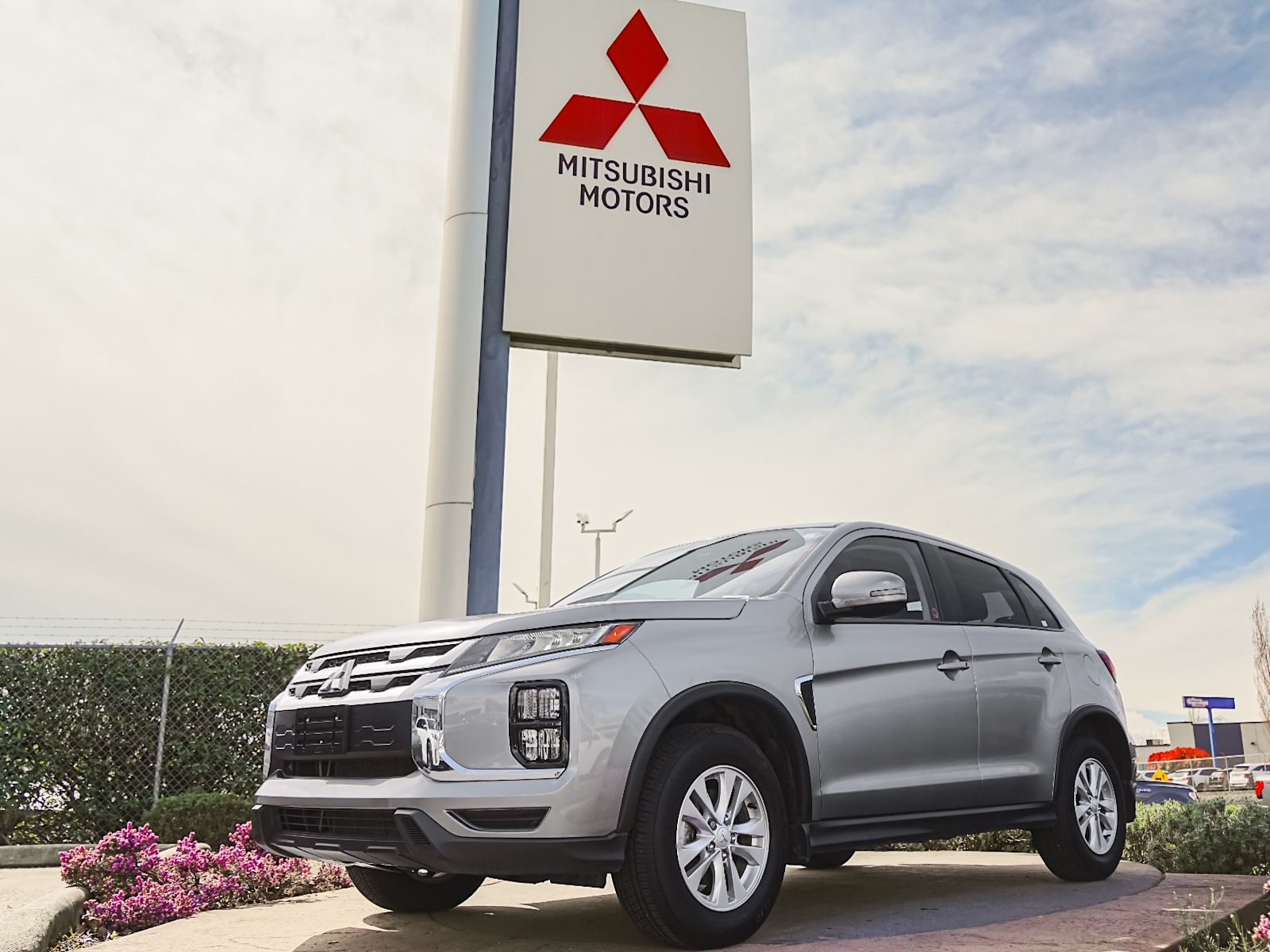  2024 Mitsubishi RVR SE AWC   
