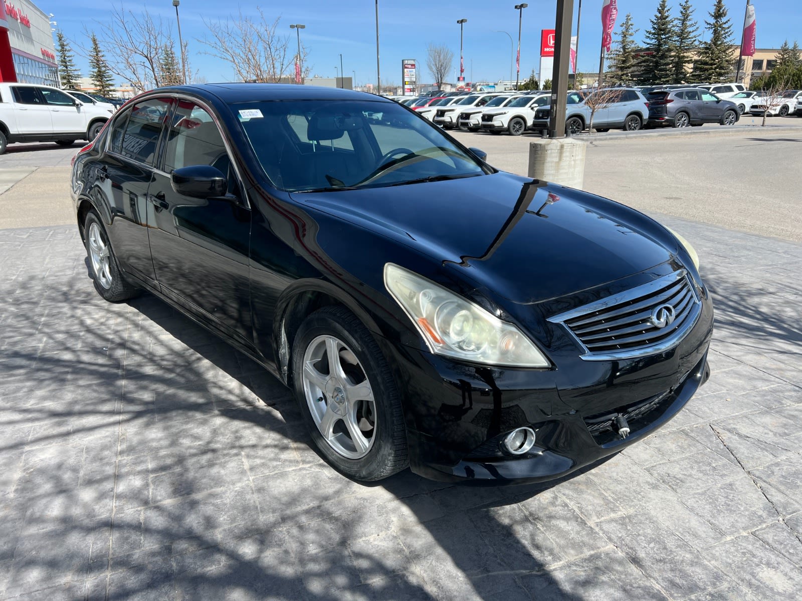 INFINITI G37 x Sport Sedan AWD 2010