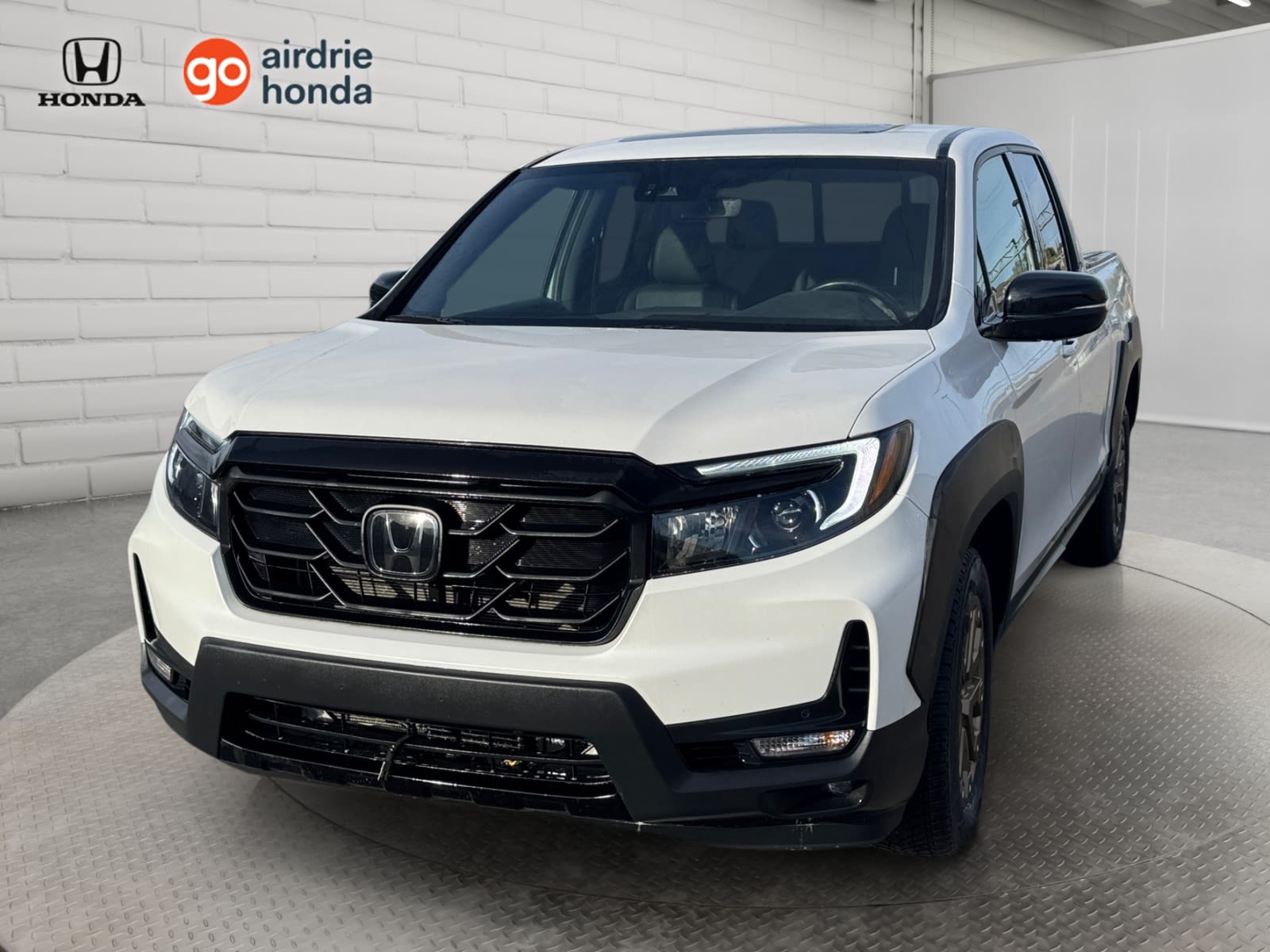  2023 Honda Ridgeline Pickup Truck All-Wheel Drive 9-Speed Automatic
