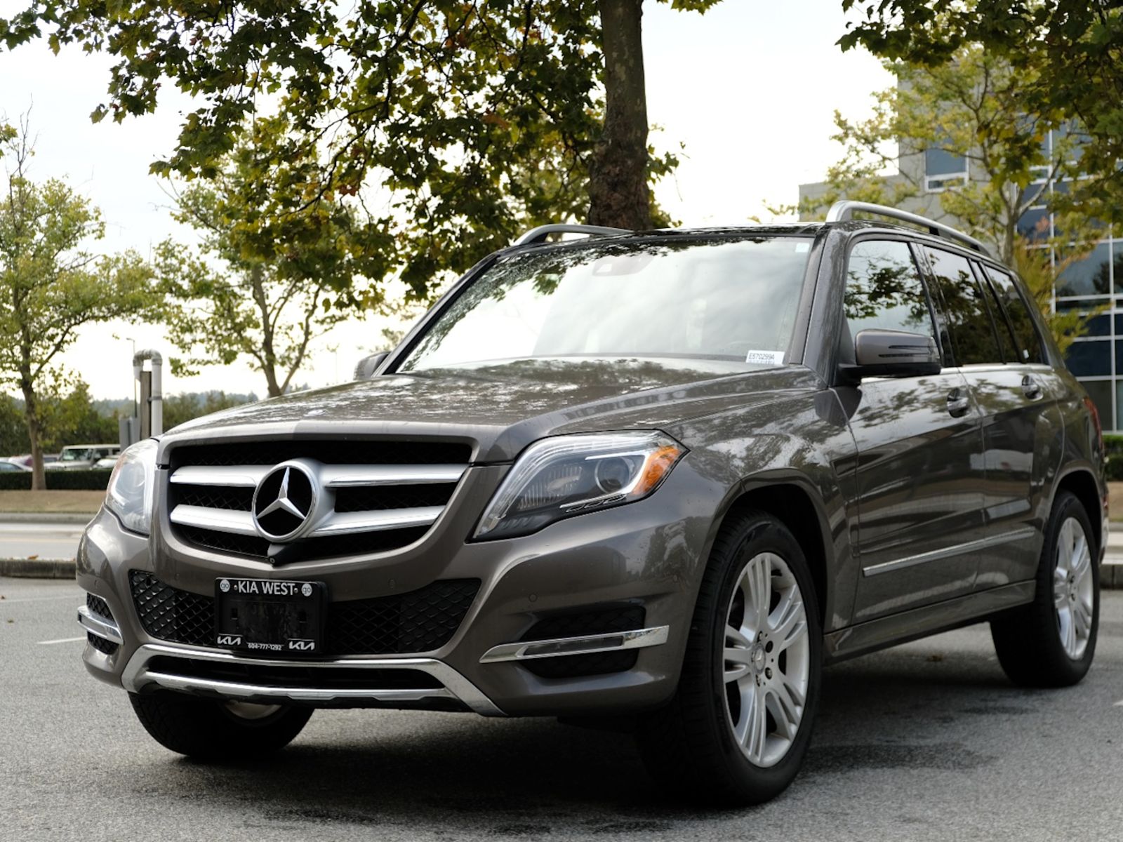  2015 Mercedes-Benz GLK SUV / Crossover All-Wheel Drive 7-Speed Automatic