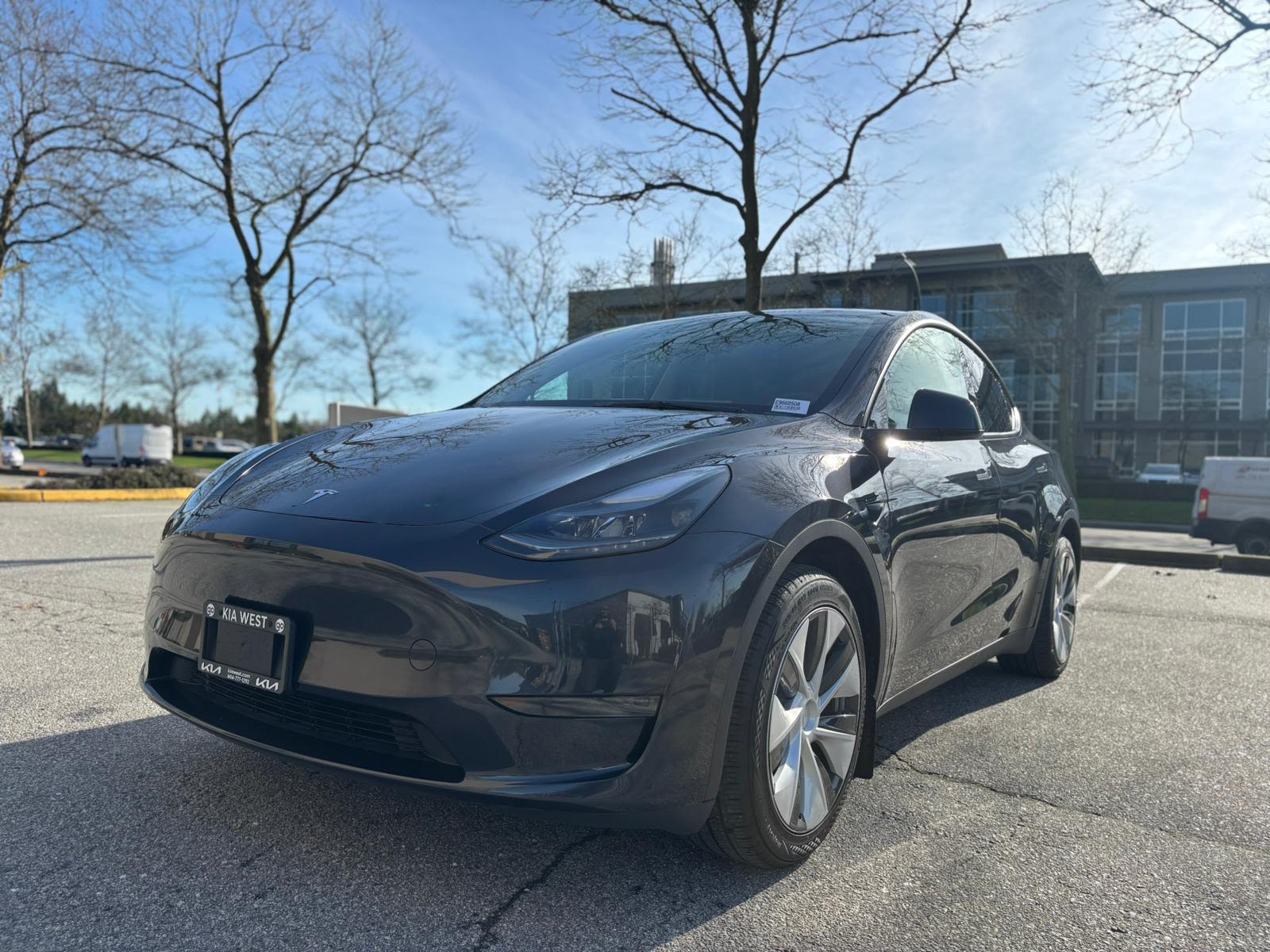 Tesla Model Y RWD 2024