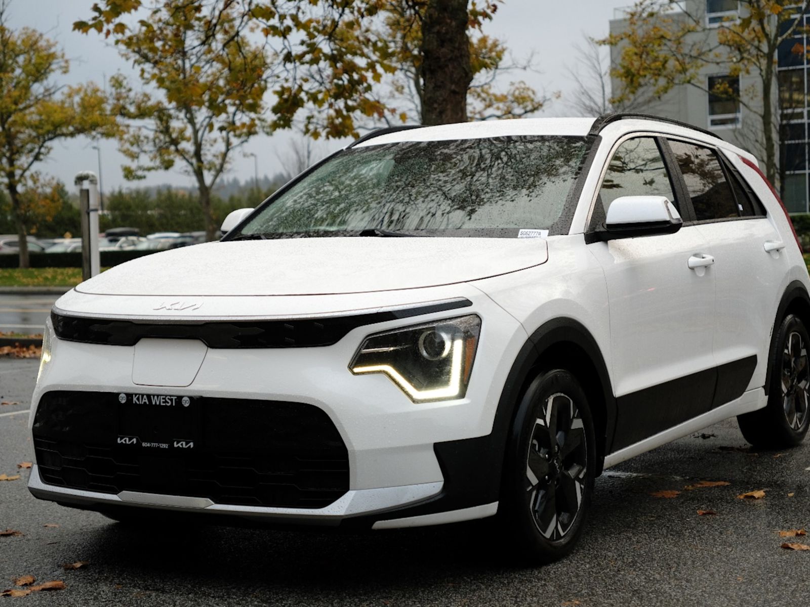  2024 Kia Niro EV SUV / Crossover  1-Speed Automatic