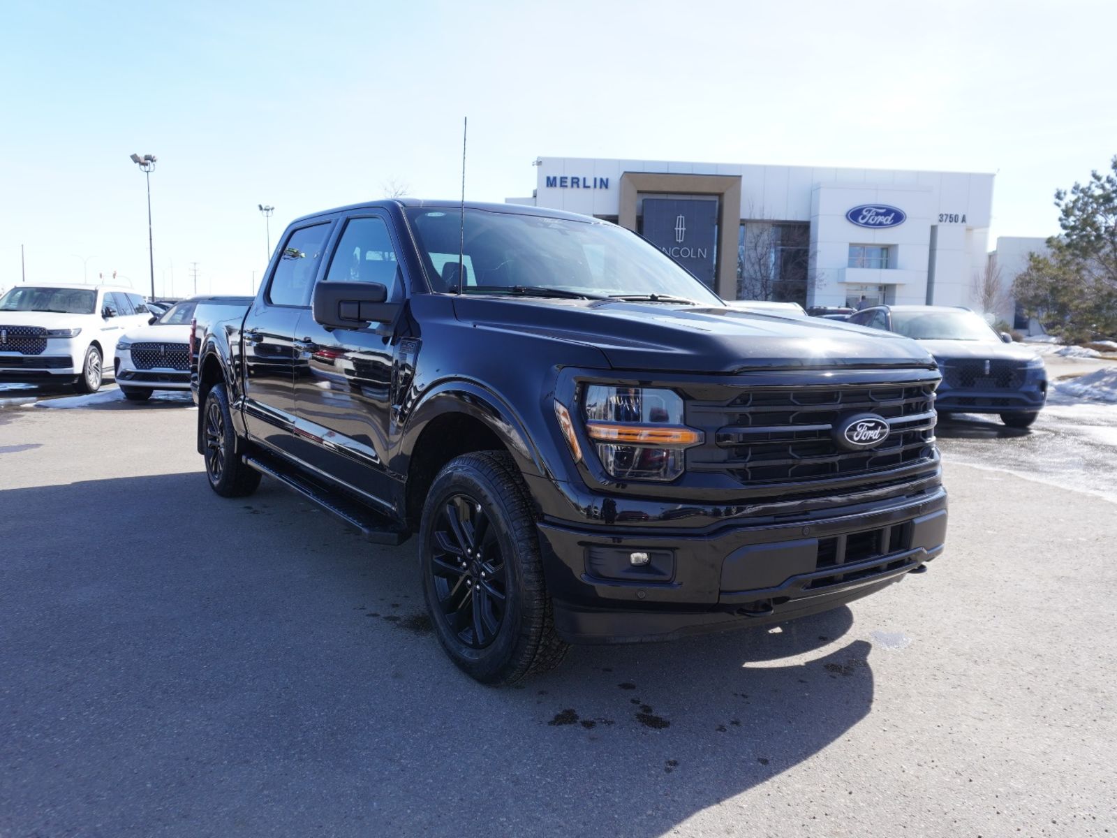  2025 Ford F-150 XLT SuperCrew 4WD Pickup Truck Four-Wheel Drive Automatic