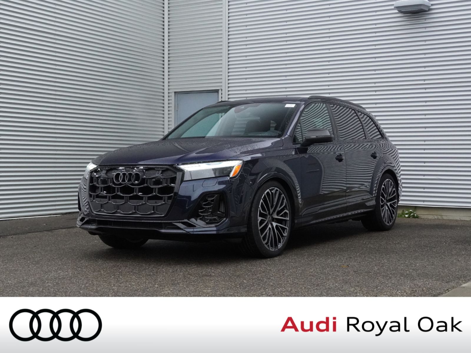 2026 Audi SQ7 4.0T quattro Premium Plus