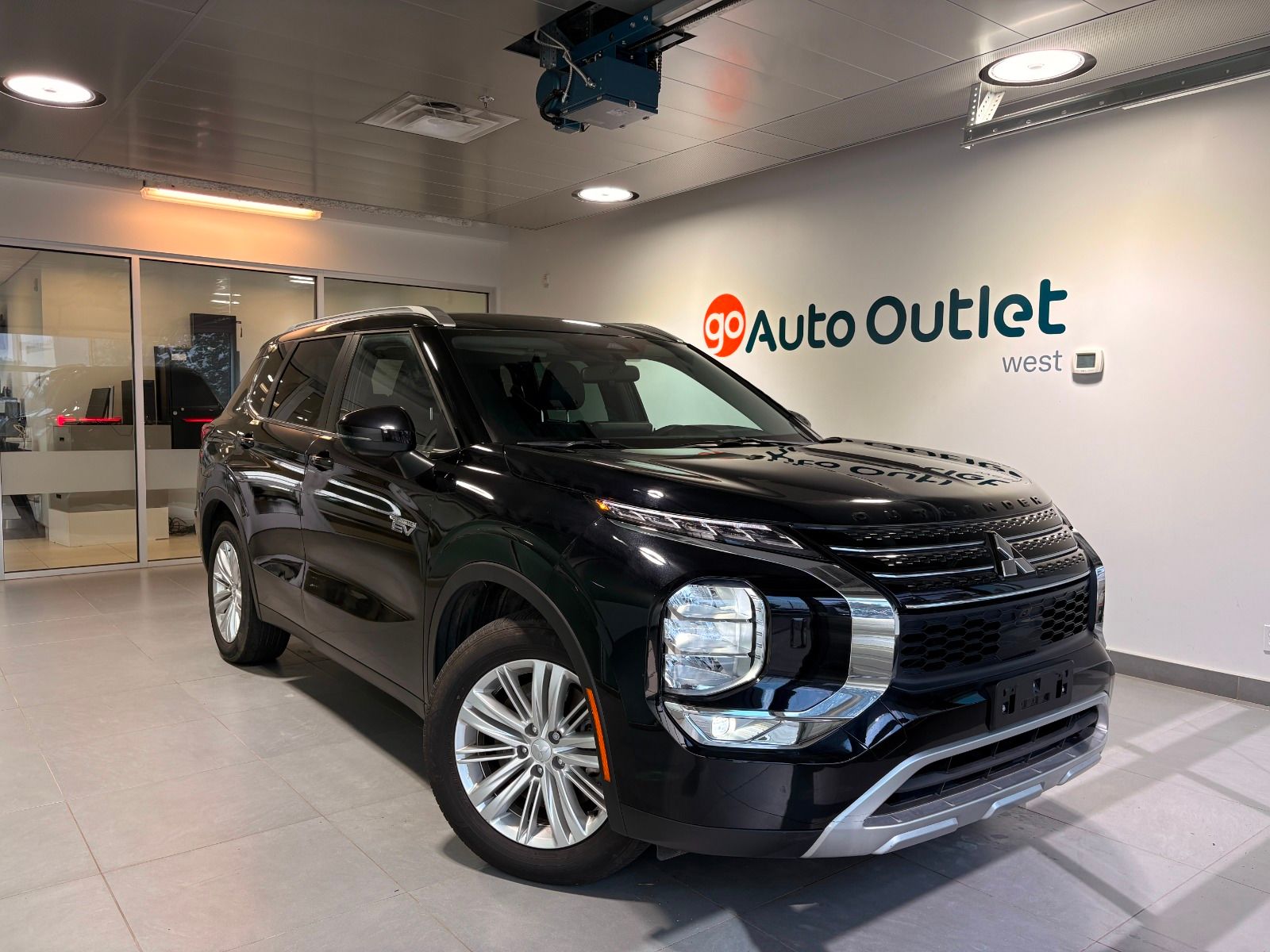 2023 Mitsubishi Outlander Hybrid Plug-in SUV / Crossover 1-Speed Automatic